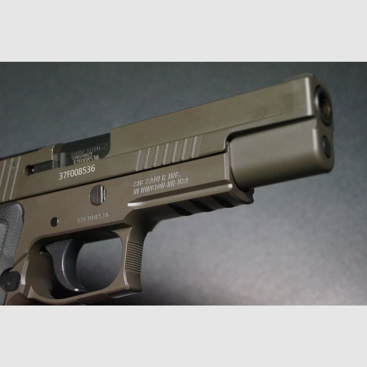 Sig Sauer P220 Legion SAO 10mm, image 4 of 8