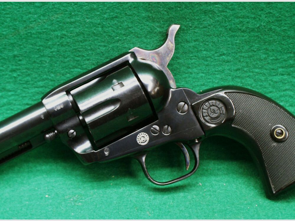Taurus Western Revolver .45LC, geblauwde