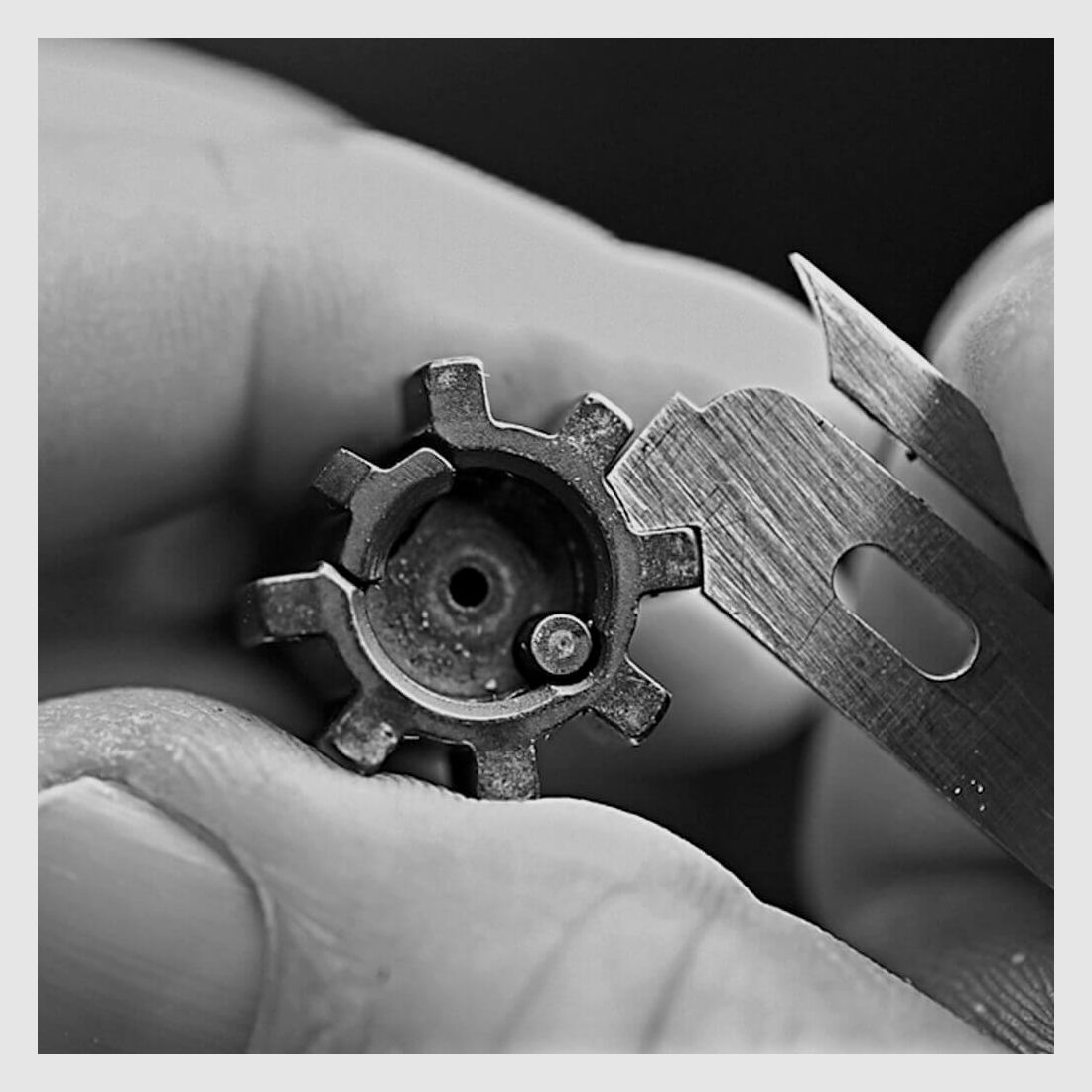 BREAKTHROUGH® AR-15 BCG Carbon Removal Tool, image 2 of 10