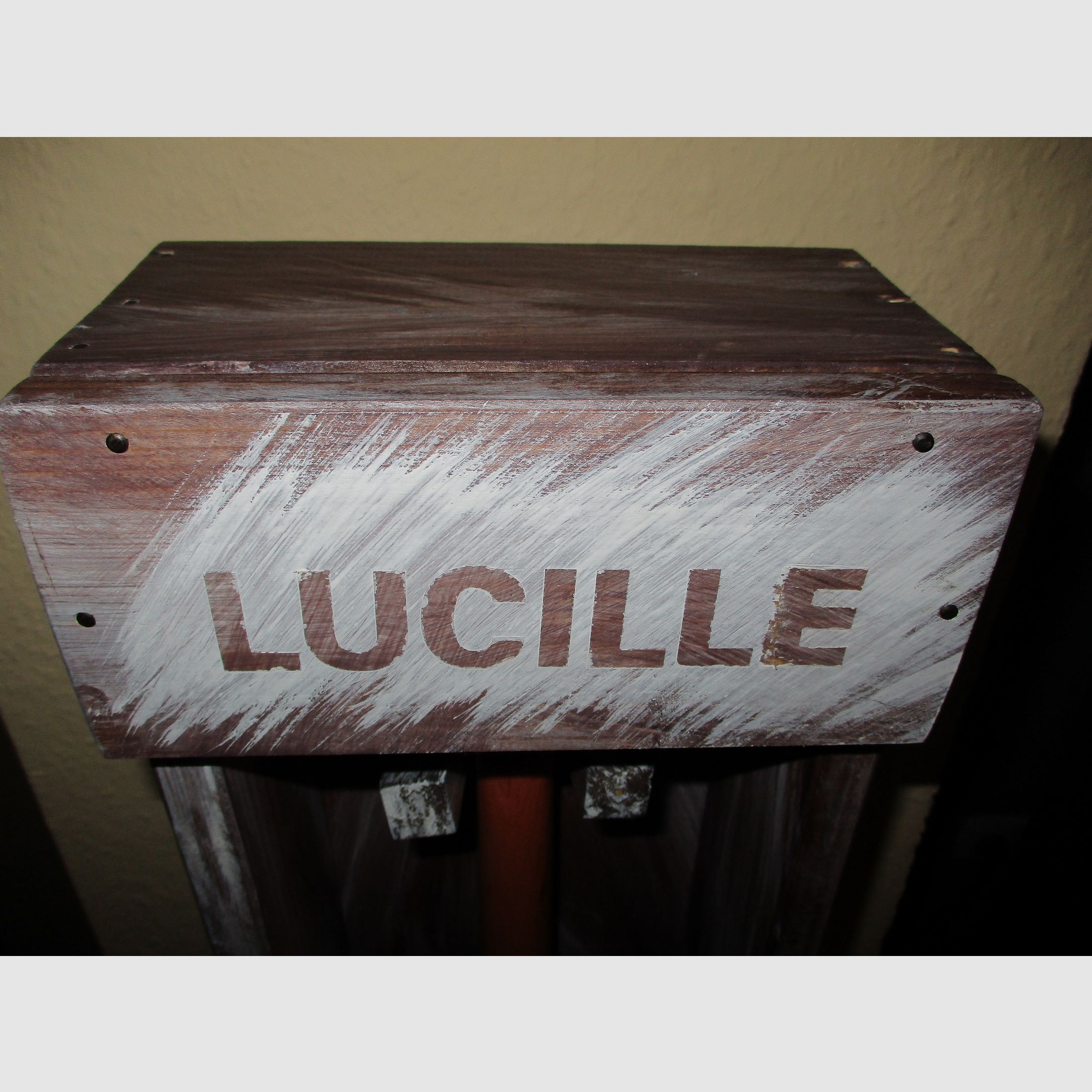 Il bastone da baseball Lucille di Walking Dead in scatola di legno