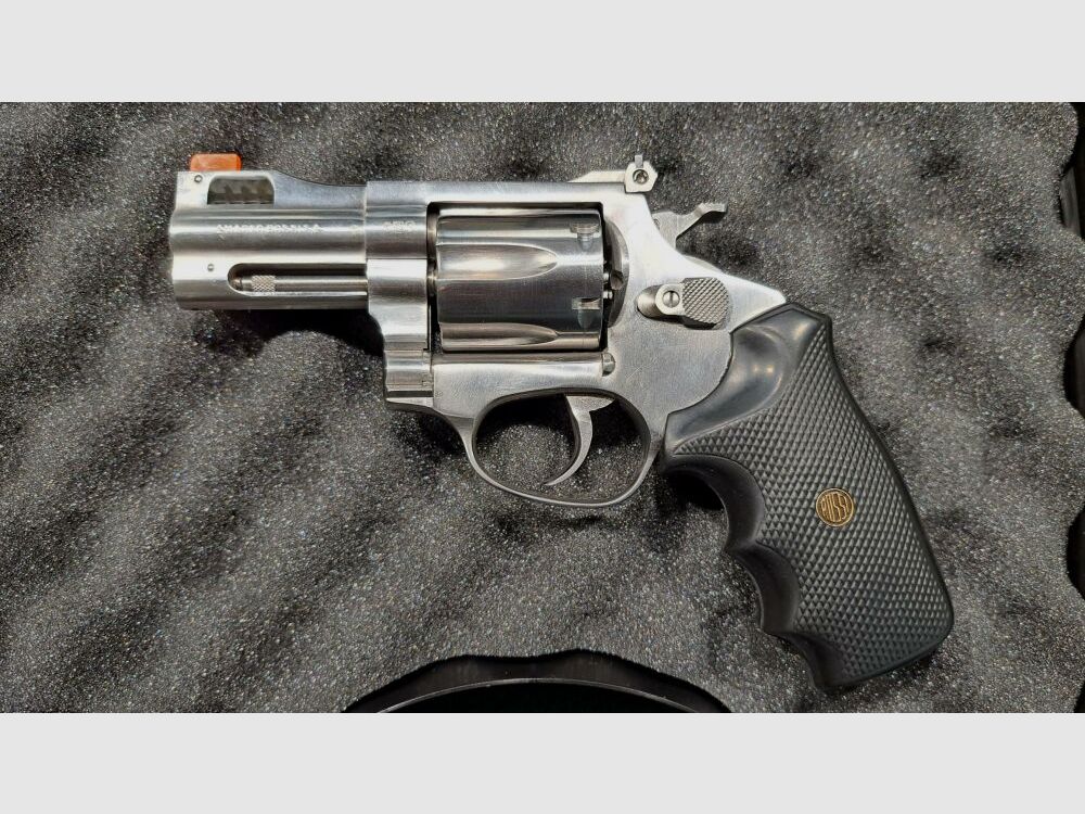 ROSSI 762