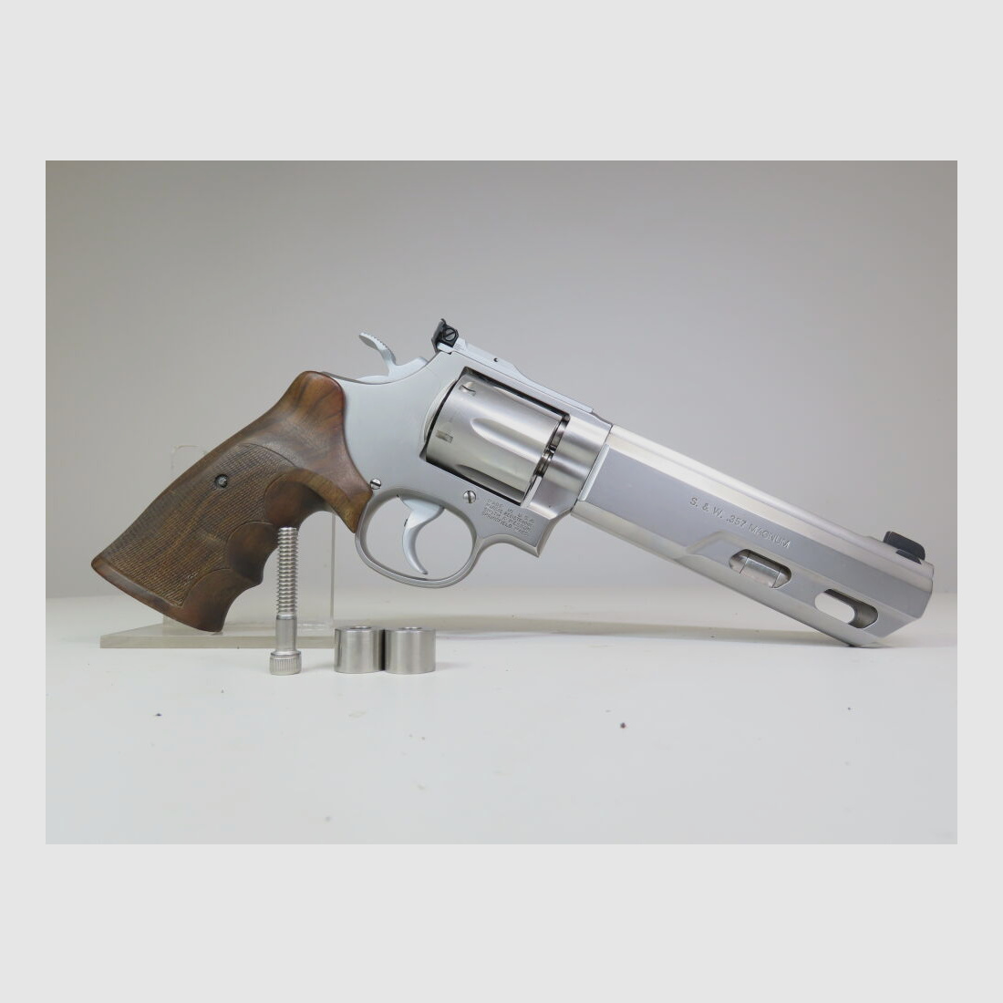 Smith & Wesson 686 Competitor