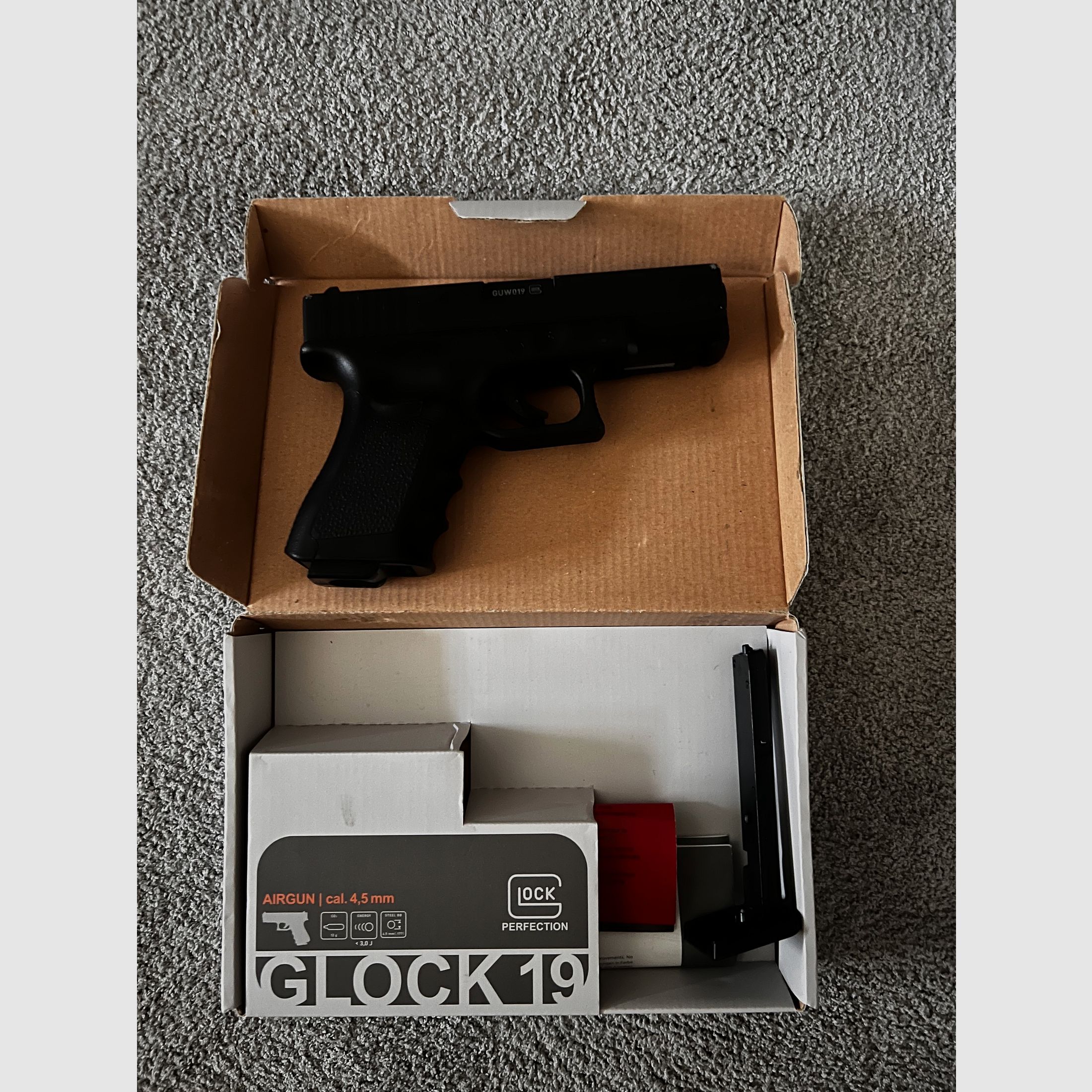Glock 19 co2 umarex 4.5 mm BB