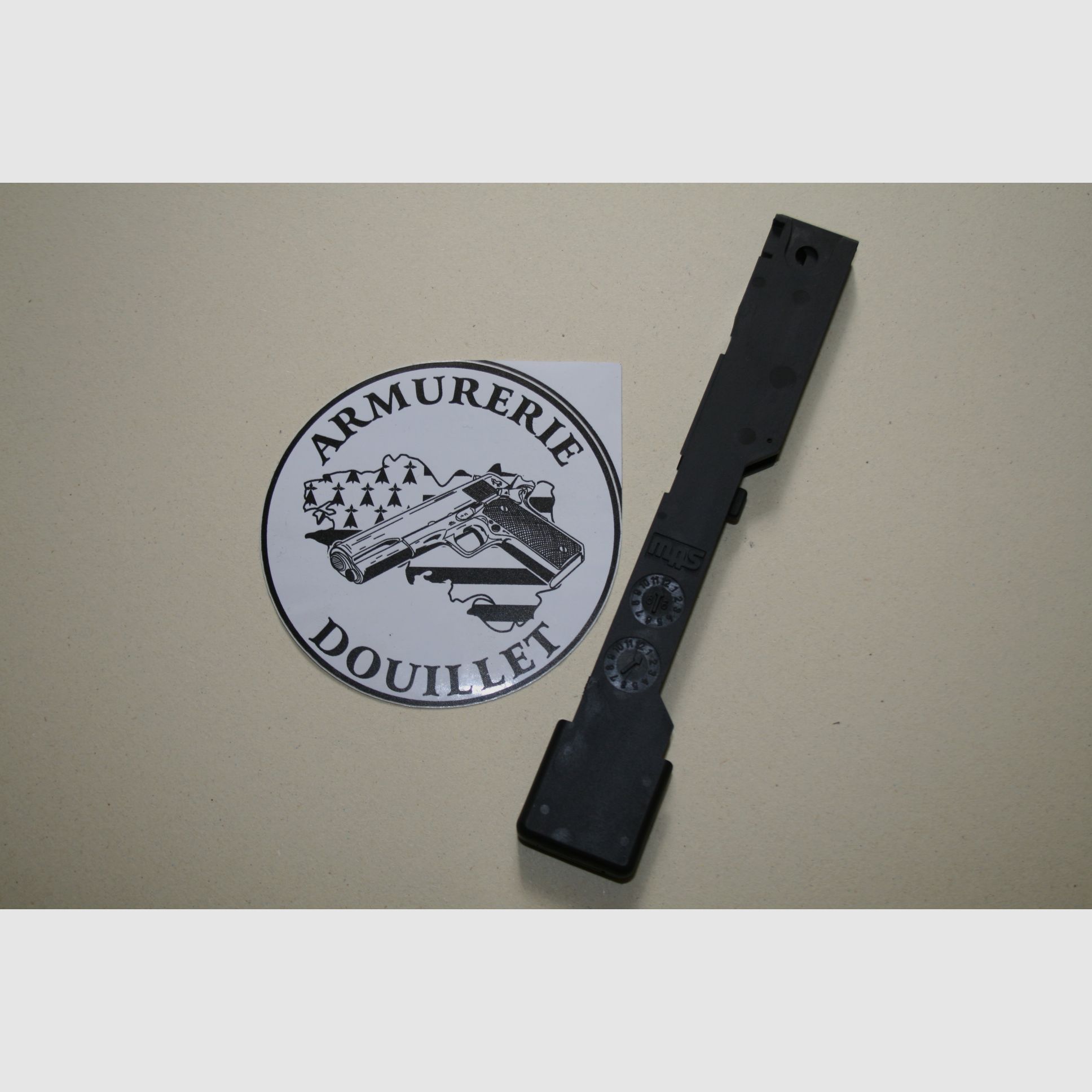 10-Schuss Magazin für FAMAS GIAT CO2 Kaliber 4,5mm Diabolo (gebraucht neu), Bild 1 von 5
