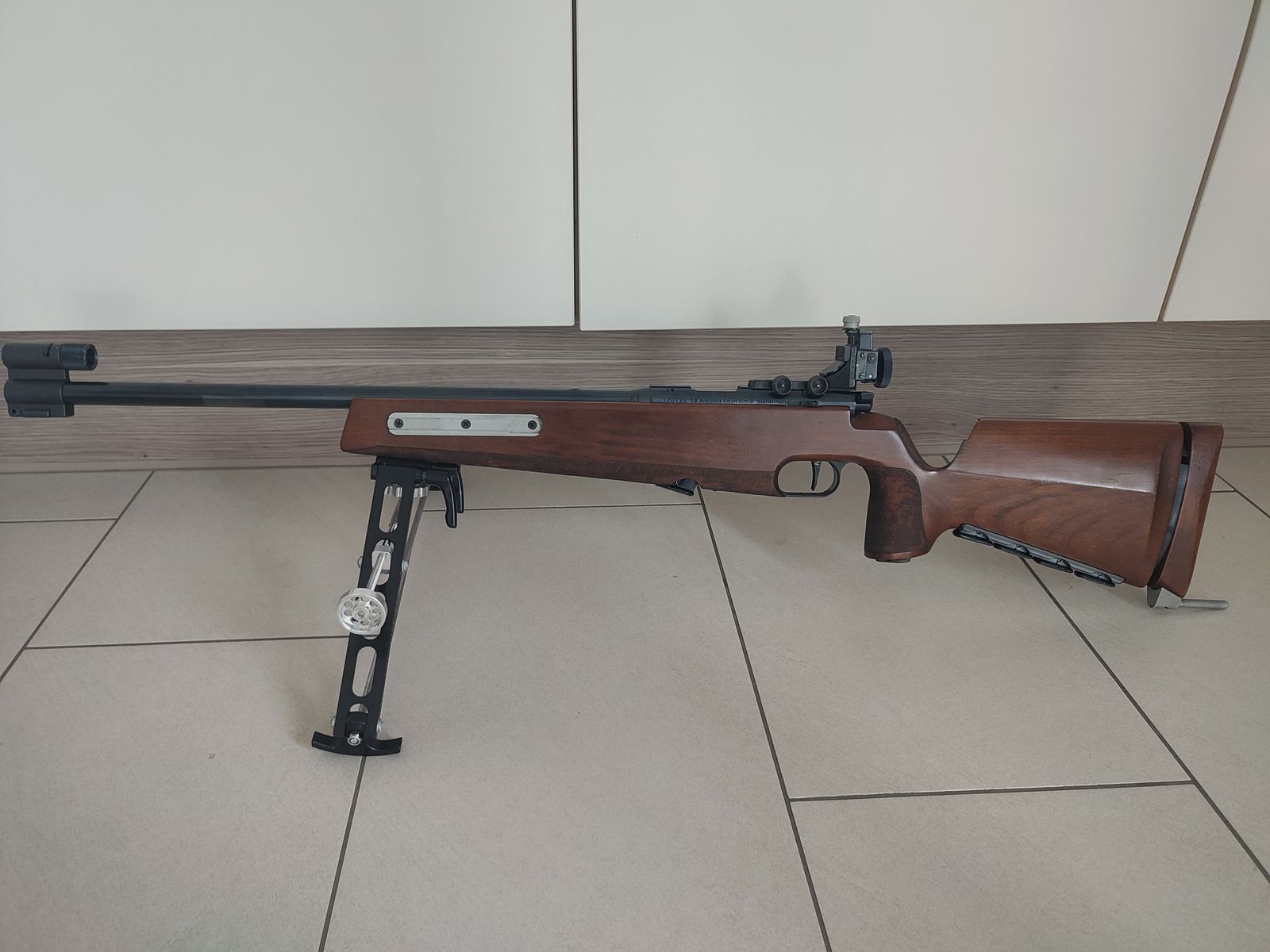 Anschütz 1427 Biathlon Repetierer Benchrest .22 KK + 2.000 Schuss Matchmunition
