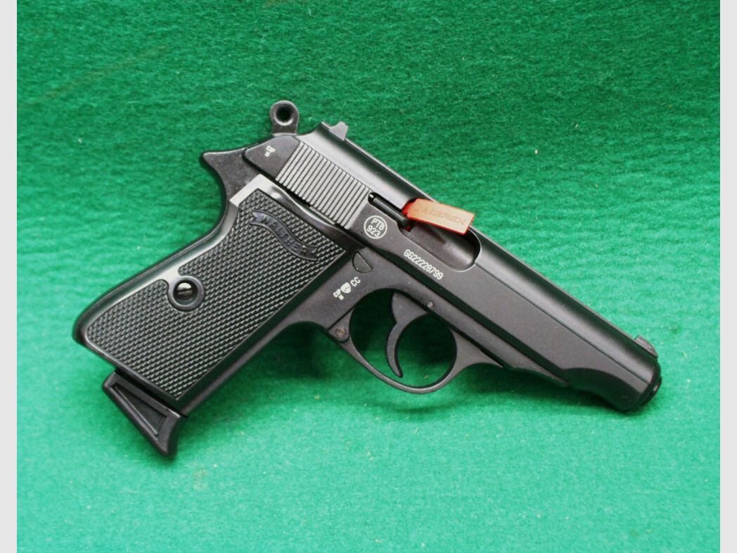 Walther	 PP schwarz 9mm P.A.K