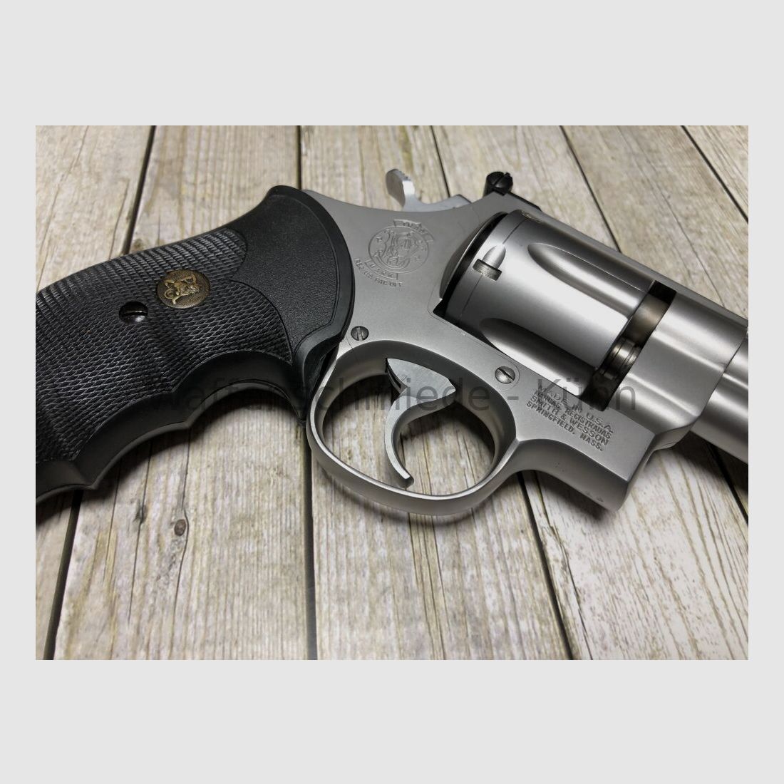 Smith & Wesson Model of 1988