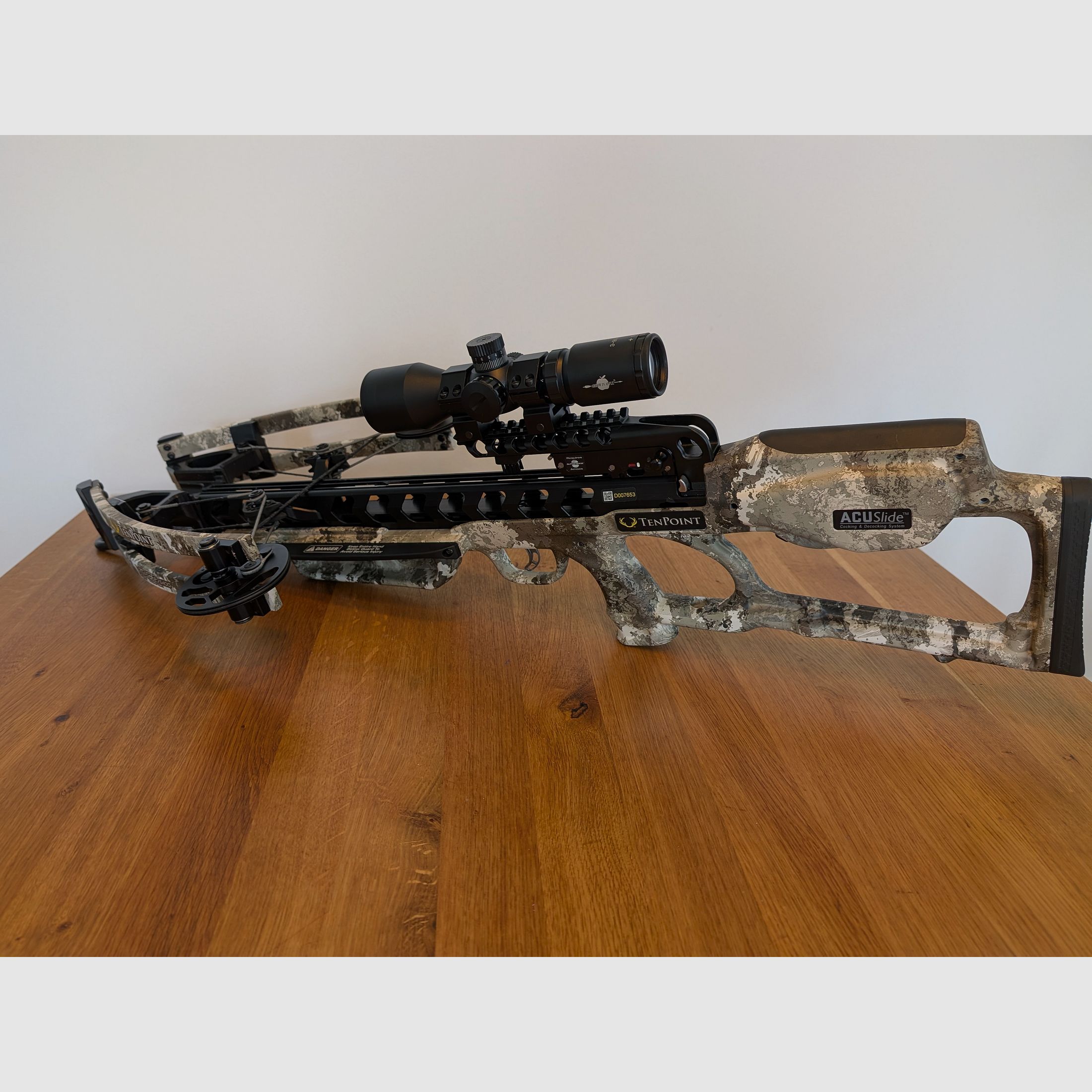 TenPoint Viper S400