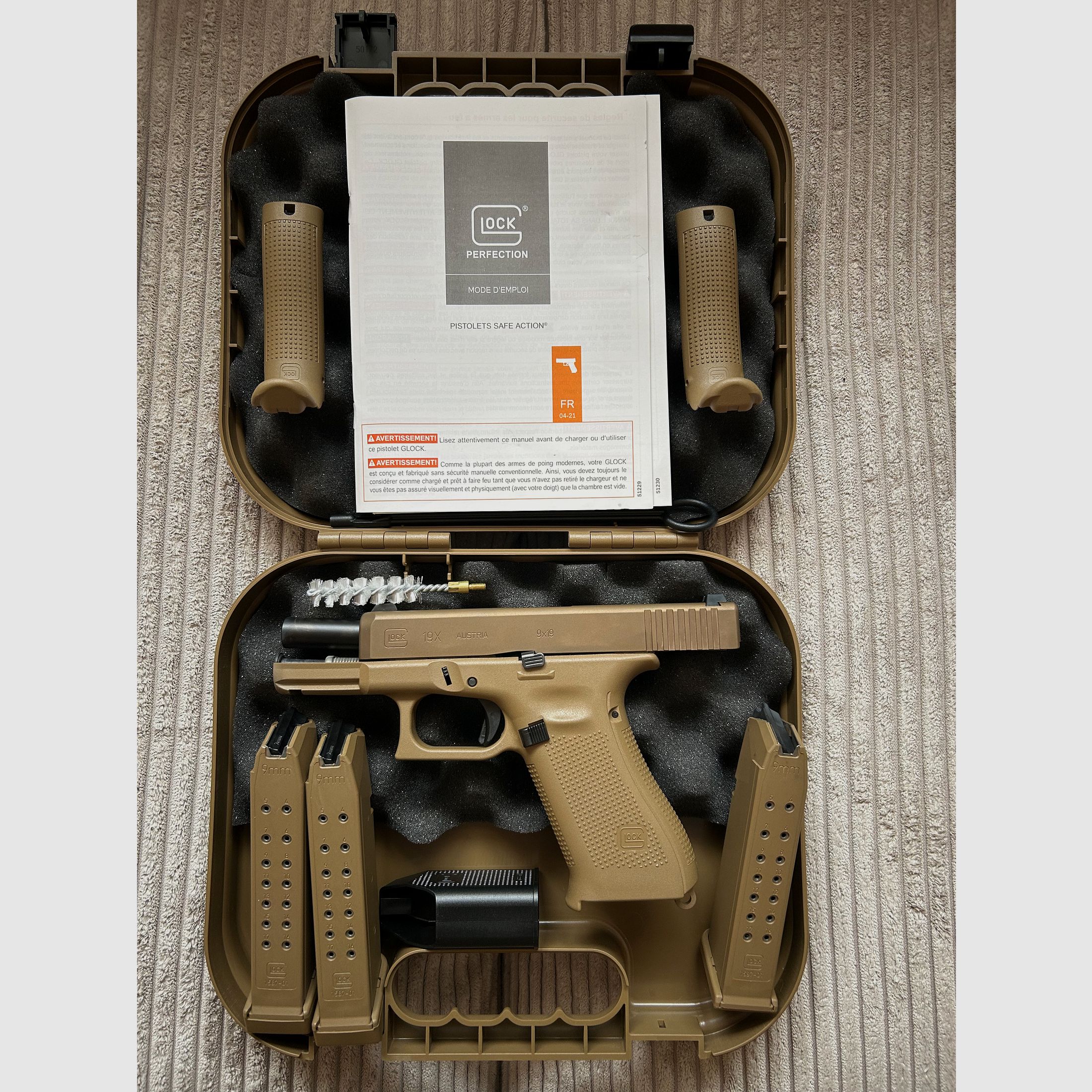 Glock 19x (Pistole Kurzwaffe) Kaliber 9mm in Coyote