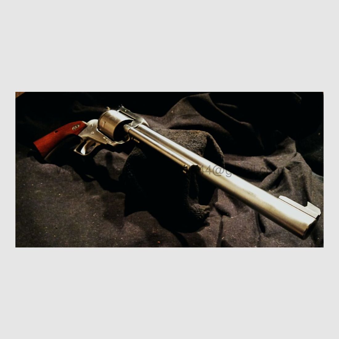Ruger New Model Super Blackhawk 10.5 inches