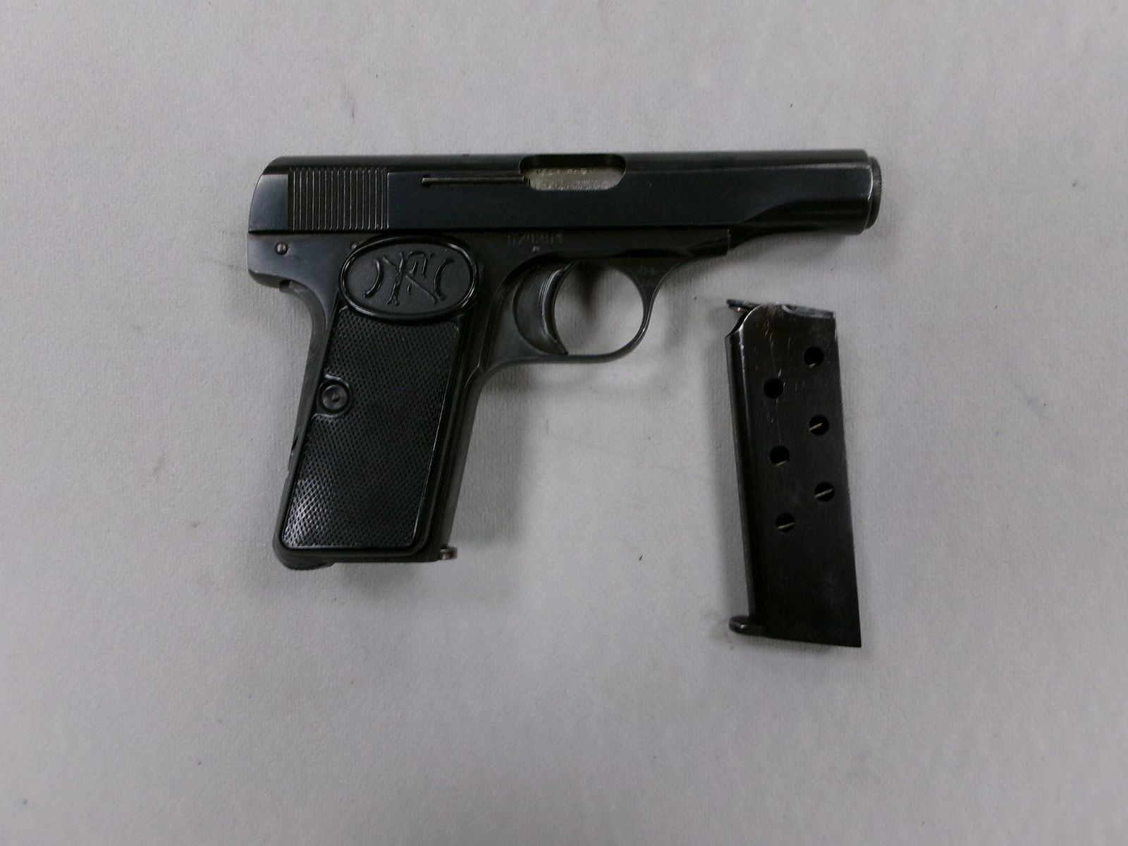 BROWNING MOD. 10 KAL. 7,65 gebraucht, Bild 2 von 4