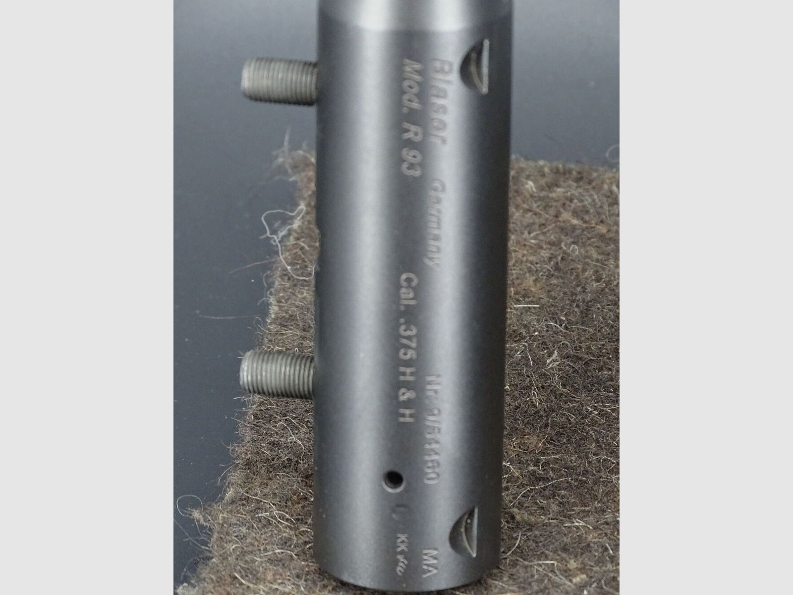 Blaser R93 links .375 H&H WL .300 Win Mag Innomount Zeiss R93 links Safari / WL Match