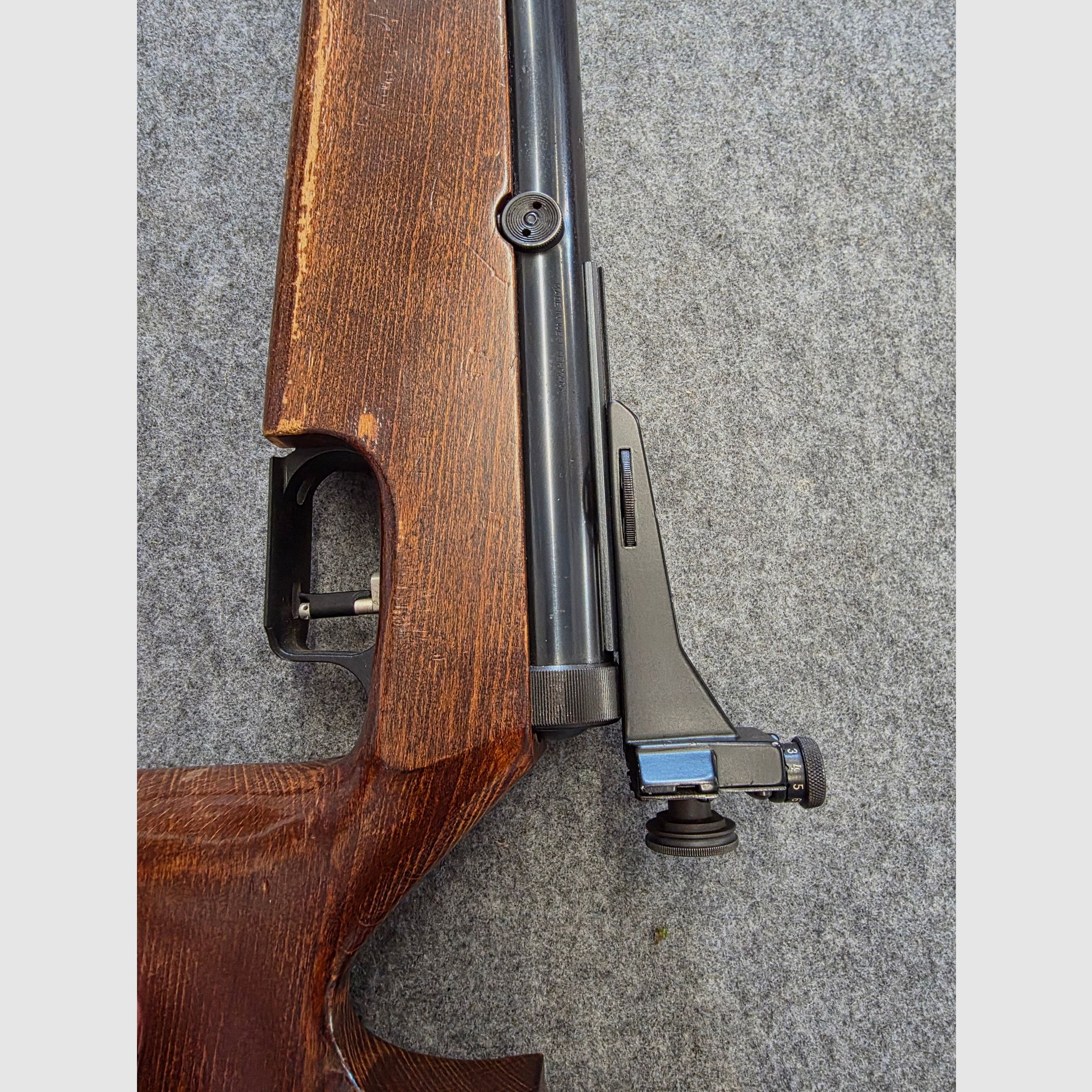 Match air rifle side cocking Diana Mod. 75 U T01 very rare in good condition