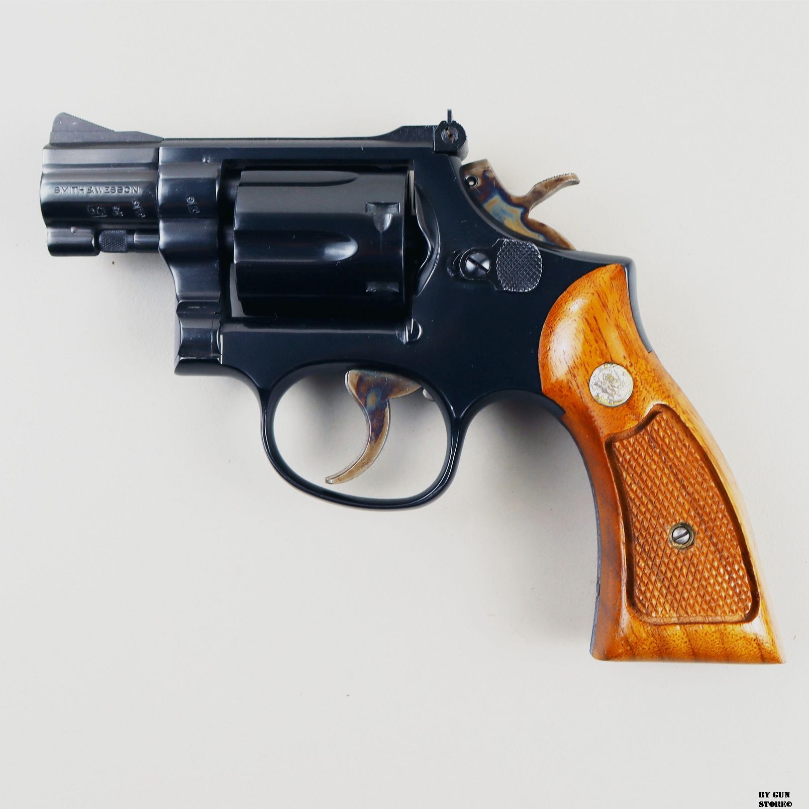 Revolver Smith & Wesson mod. 15-3 cal. 38Sp matr. 10K5093, image 1 of 13