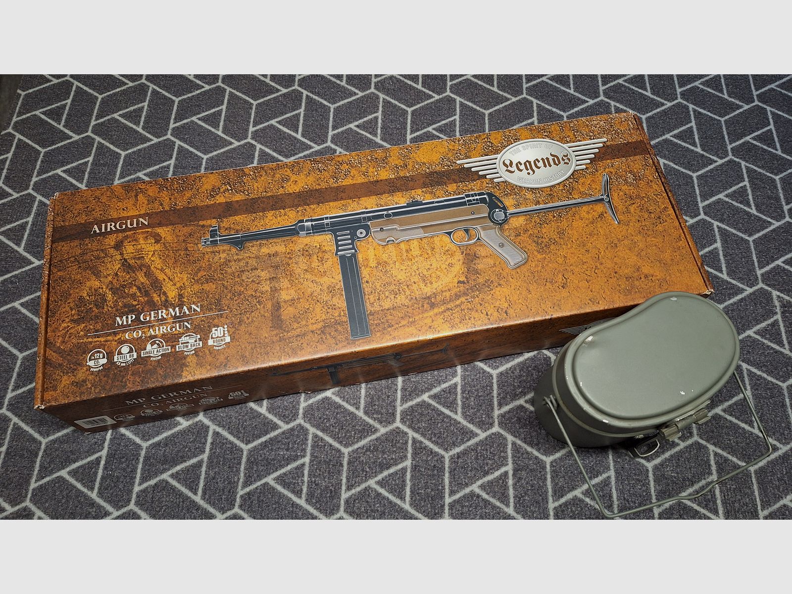 Légendes MP40 - 4,5 mm acier BB Co2 - Tout en métal ! Avec CO2 + munitions + Henkelmann !