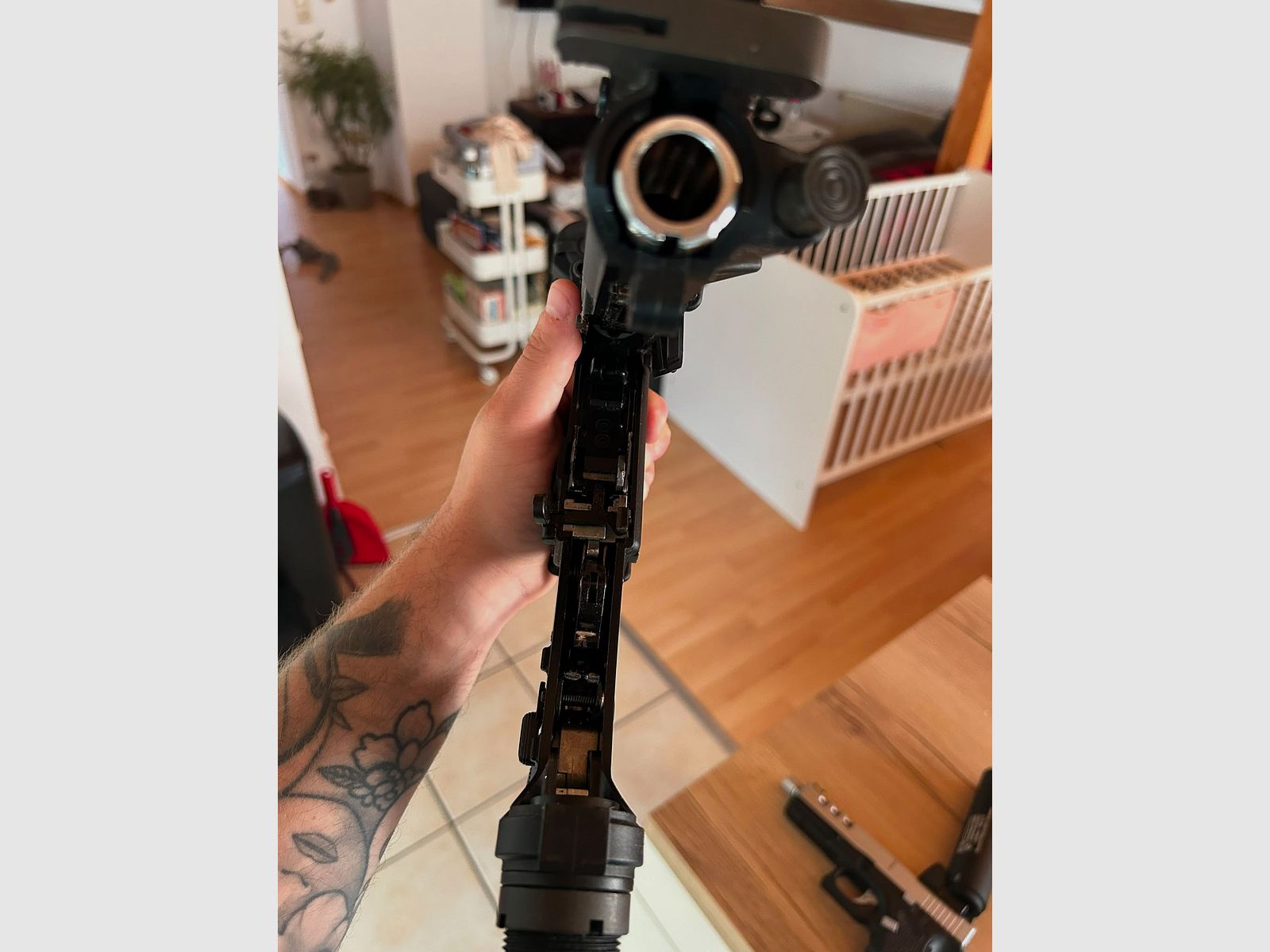 King Arms TWS MK18 MOD1 Lite Polymergehäuse Gas-Blow-Back 6mm BB nero