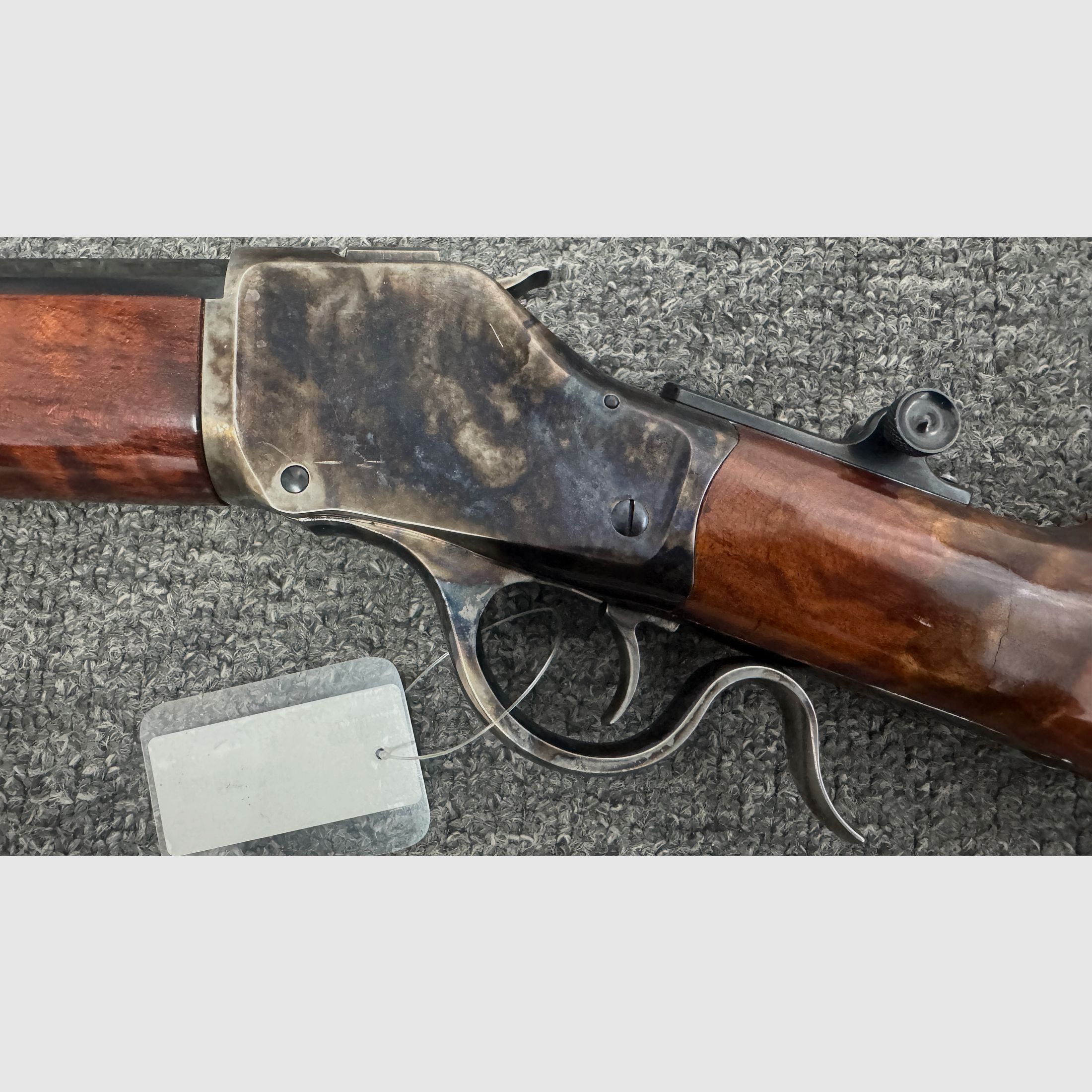 Hege Uberti 1885 .45-70, imagen 6 de 10