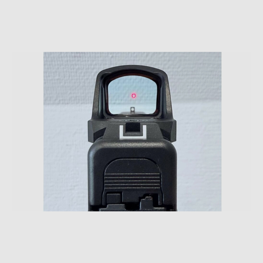 Glock 17 GEN6 with AIMWIN PN320 including Reddot