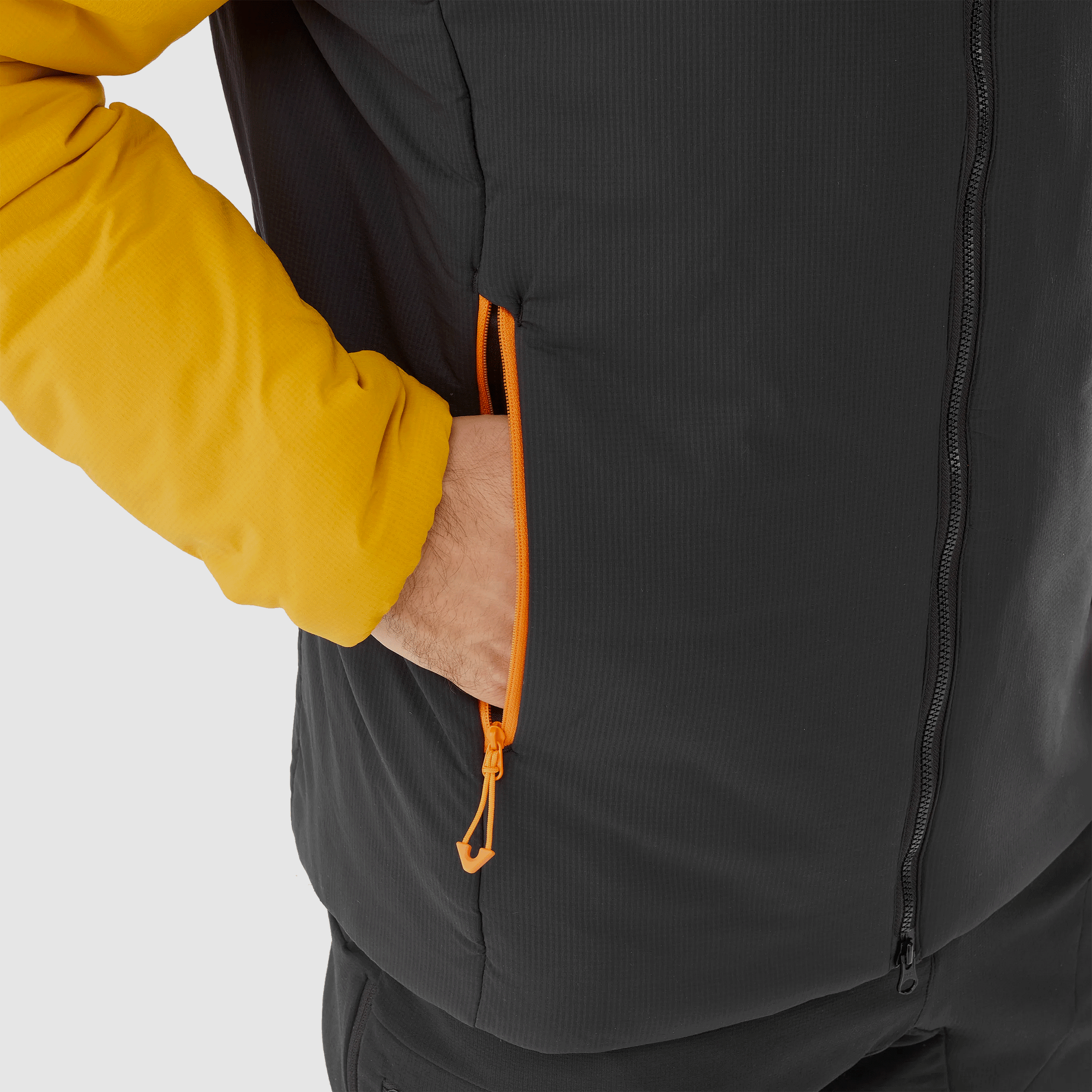 JACK/DEKEN – MILLET – BOSSON 100 Zwart/Saffraan, afbeelding 6 van 9