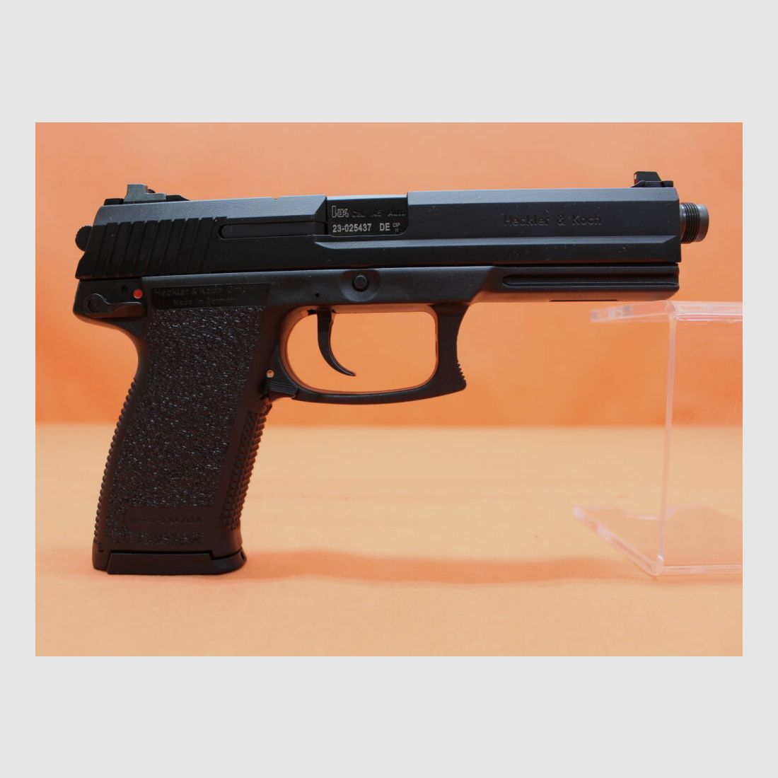 Heckler&Koch Ha.Pistool .45Auto Heckler&Koch/H&K HK MARK23 "SOCOM" 149mm loop met schroefdraad M16x1 (.45ACP/.45A.C.P)