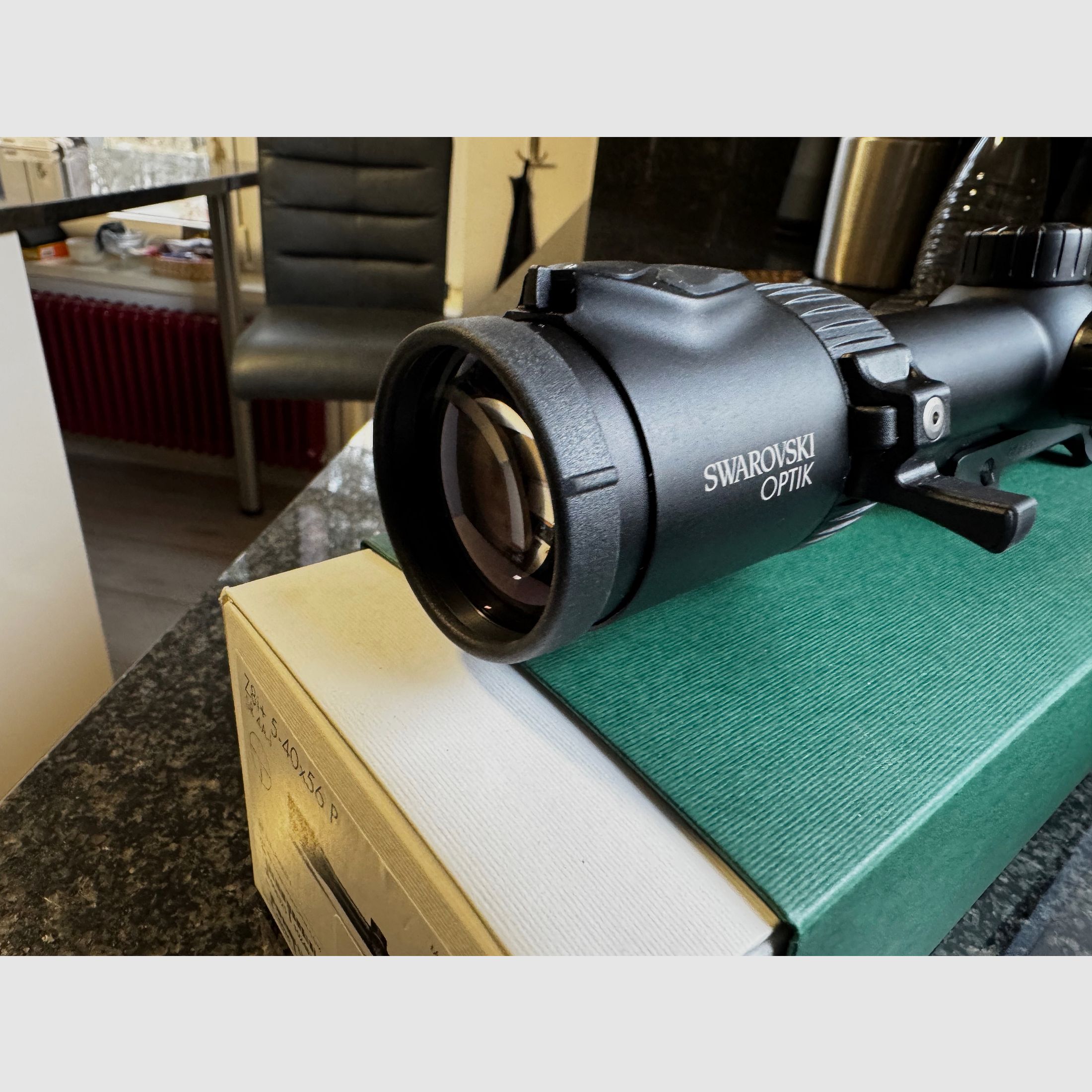 Swarovski Z8i+ 5-40 x 56 inkl. Blaser Schiene