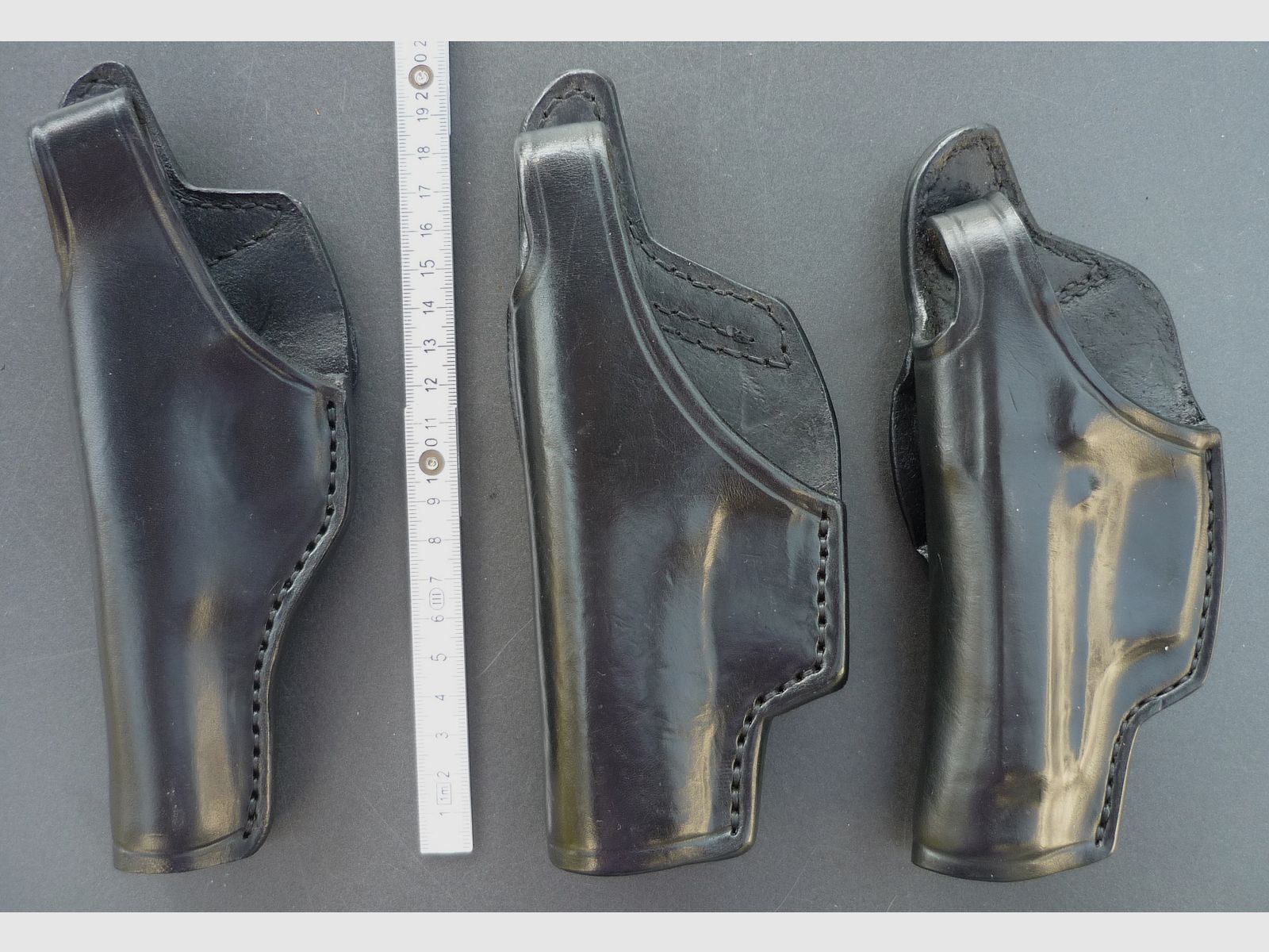 HKDesign Holster  Art. Nr.  002 : Eenvoudig holster met drukknopsluiting  -  voor: FN,  HK P 7/8 , Beretta 85 -  voor linkshandigen, afbeelding 1 van 8
