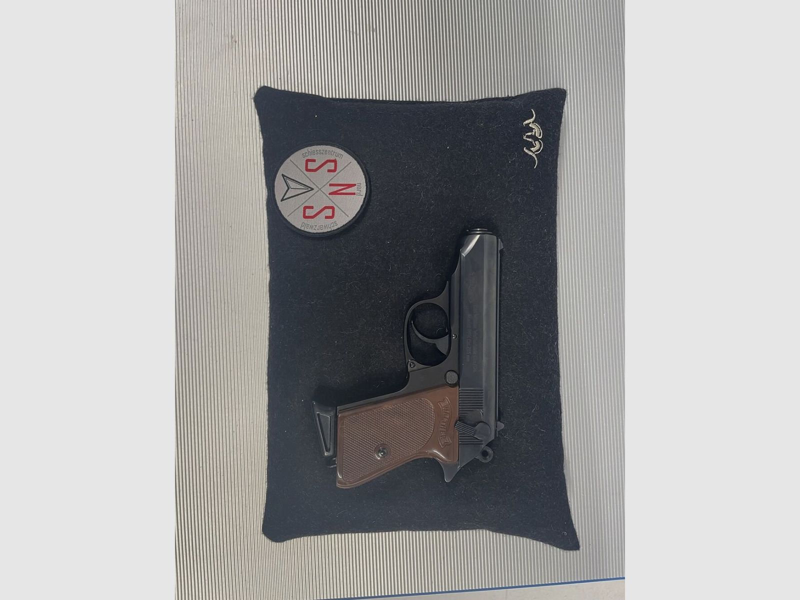 Walther Walther PPK, Bild 2 von 3