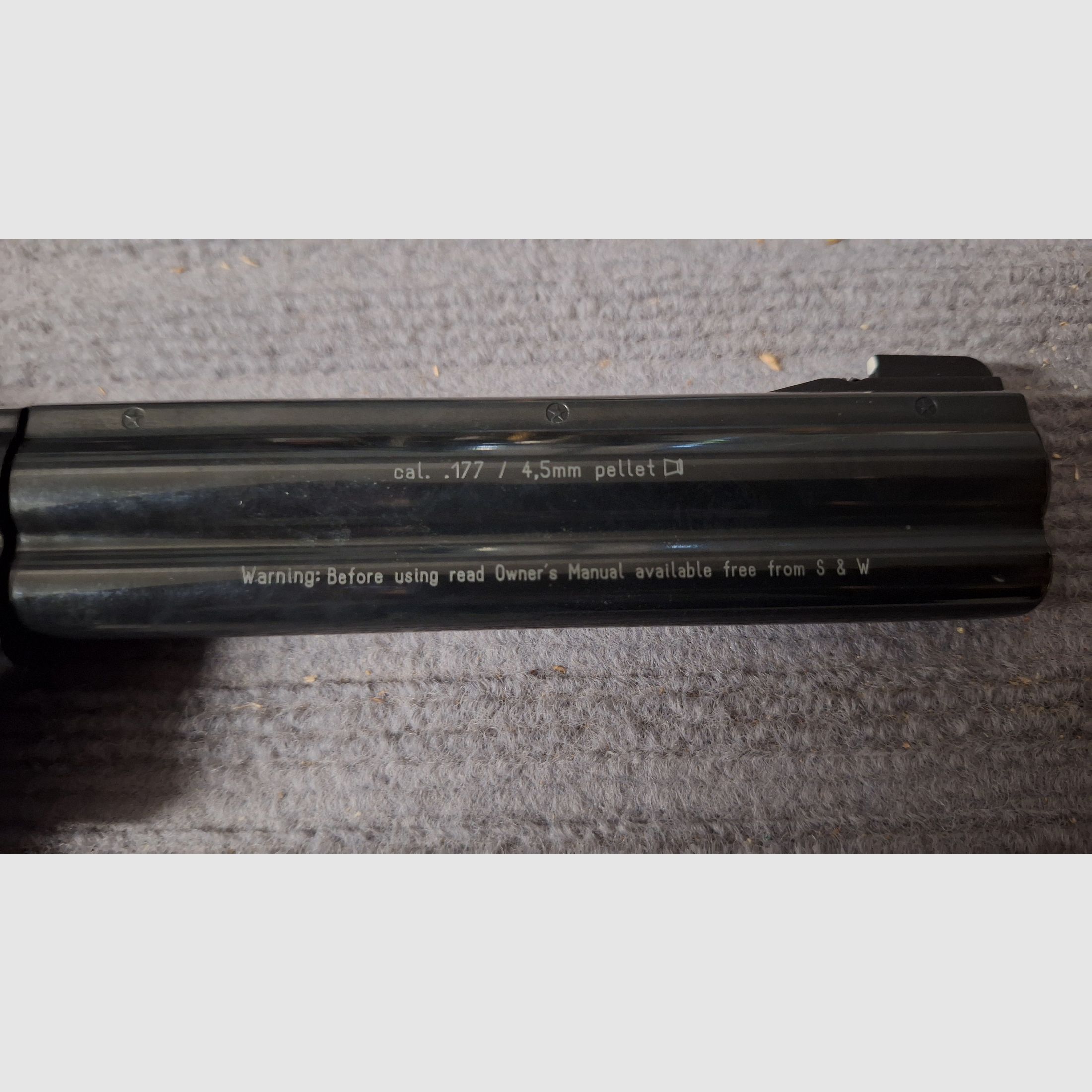 Smith & Wesson 586 - 6 pollici brunito 4.5mm Diabolo