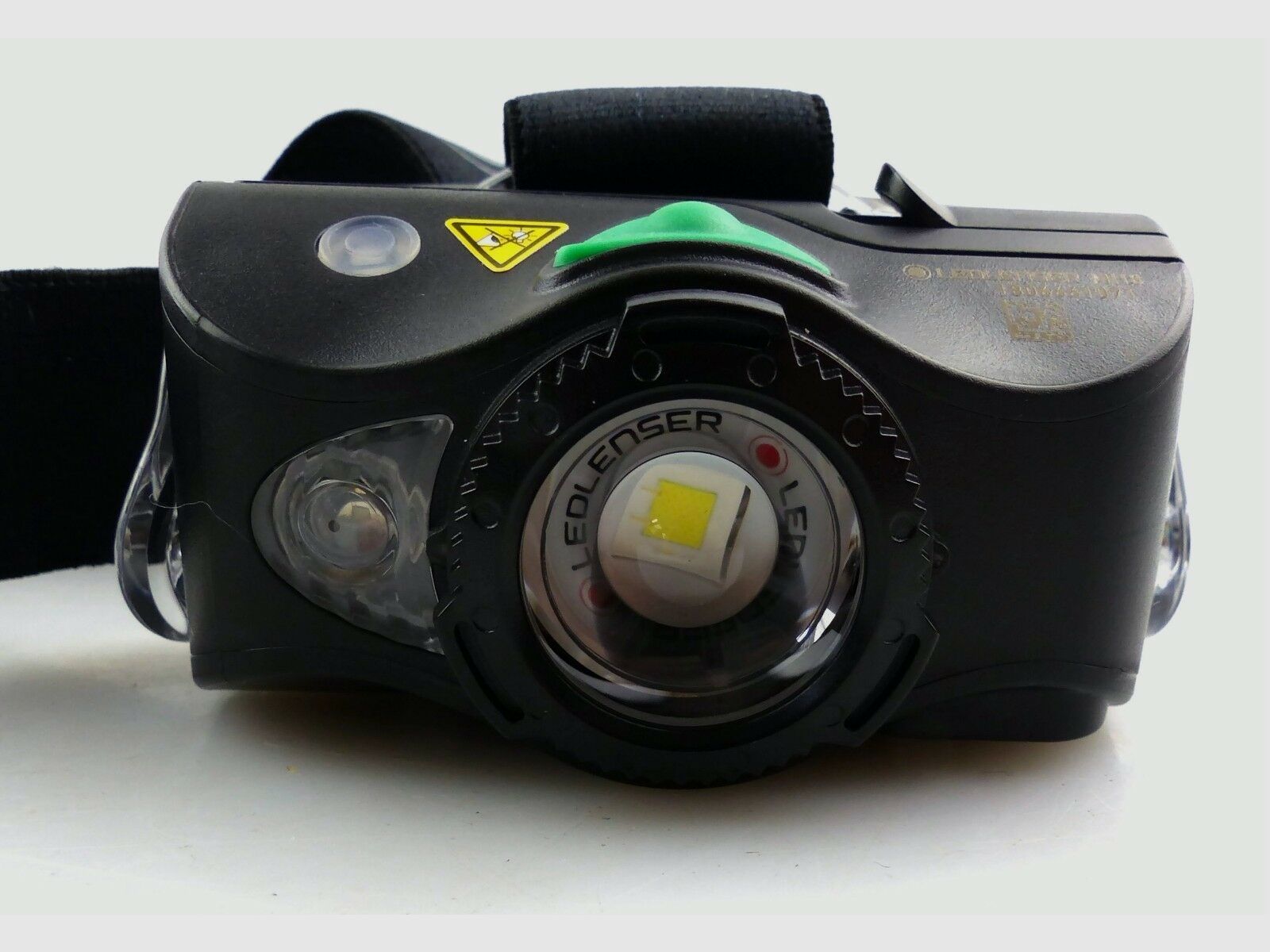 Ledlenser 500972 LED Kopflampe Stirnlampe MH8 Multicolor 600 Lumen Jagd Angeln