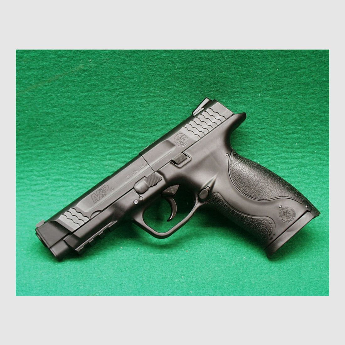 Umarex S&W M&P 45 pistolet CO2, zdjęcie 1 z 4