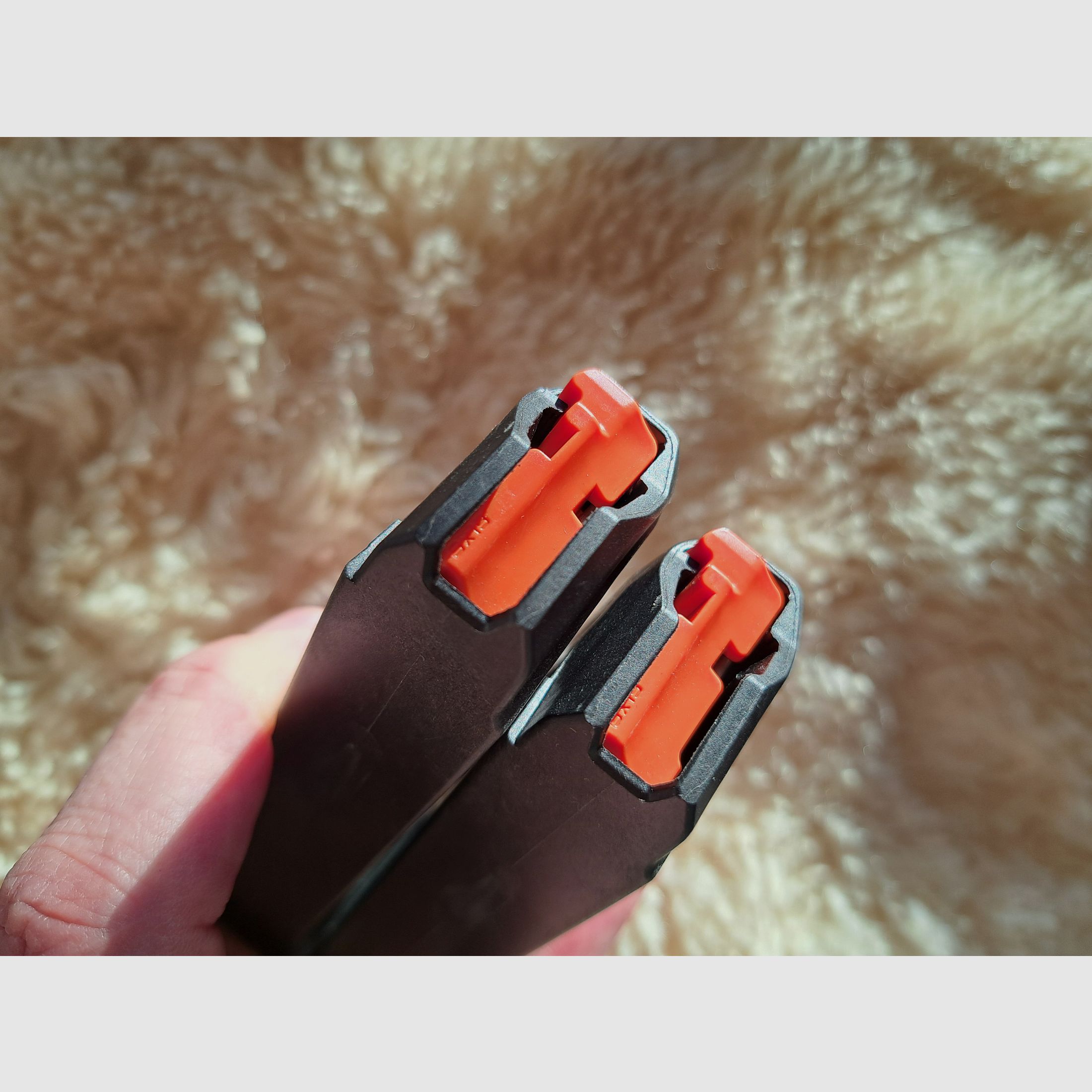 2 neuwertige MAGPUL MAG546-BLK PMAG 17 GL9  Glock 17 Magazine