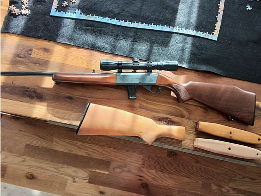 Anschütz Mod. 520/61 KK-Halbautomat . 22lr con ZF.