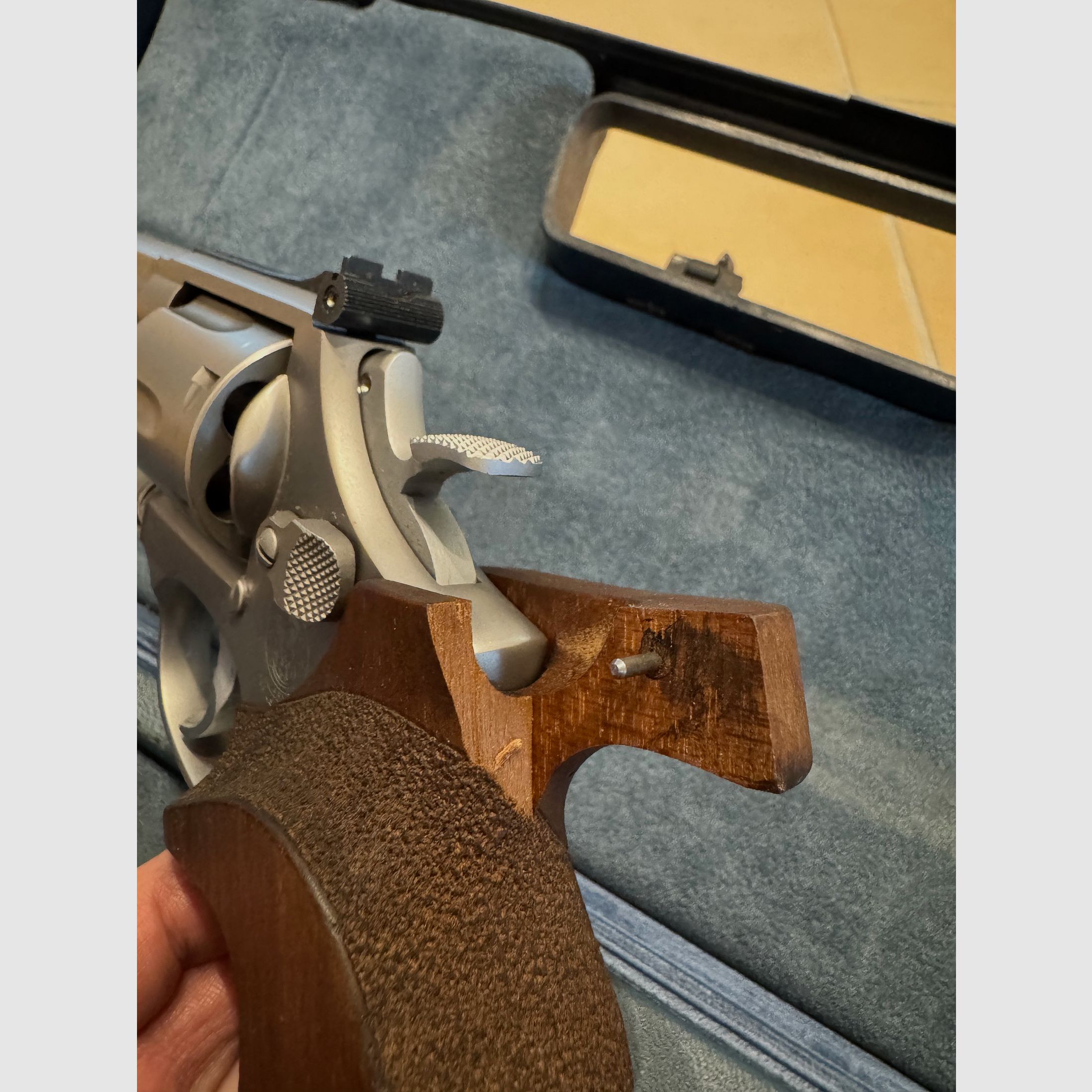 Smith&Wesson 686 Target Champion inkl. Nill Griff