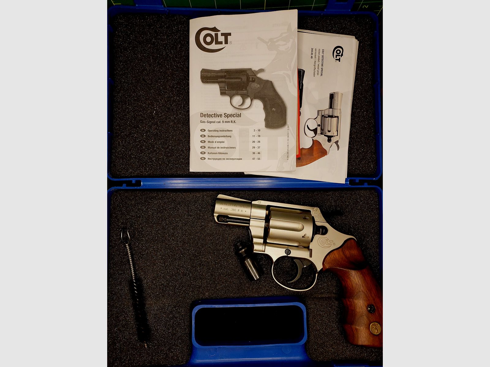Colt Detective Special (Umarex) .380 (9mm) R.K. (PTB 841) mit Holzgriffen