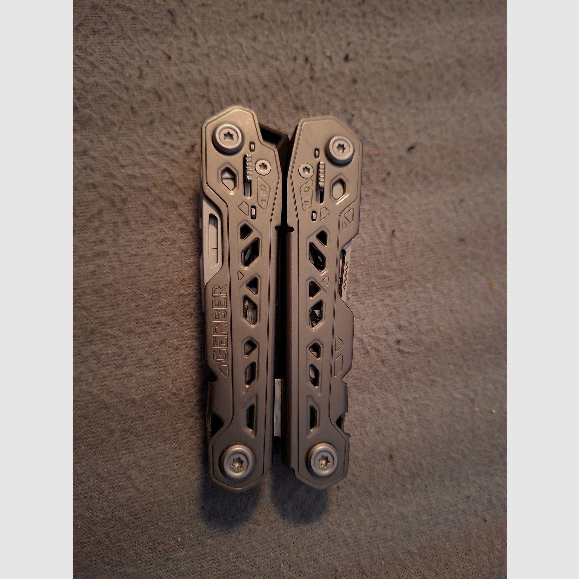 Gerber Truss Multitool
