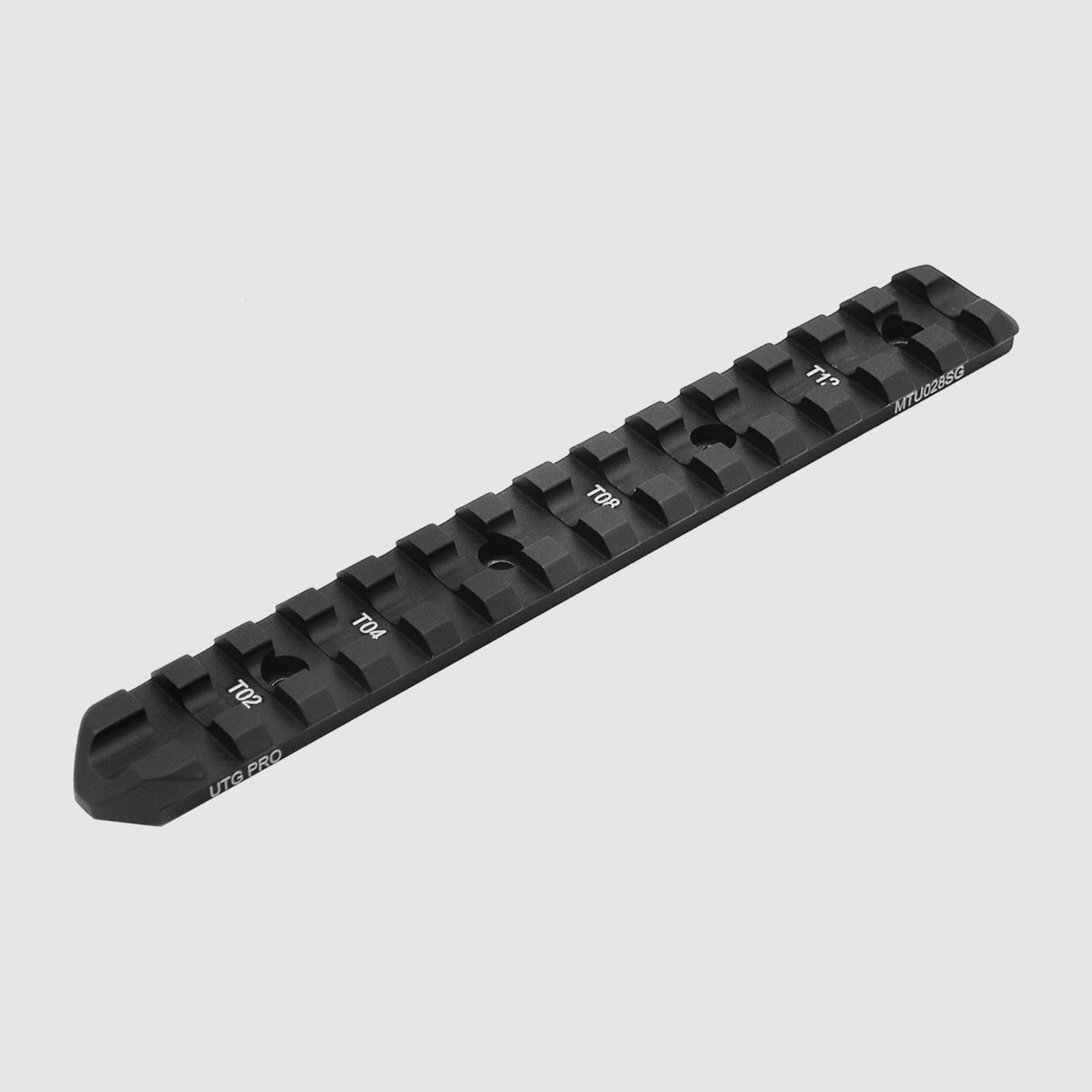 UTG PRO Remington 870/1100 Picatinny Rail Mount