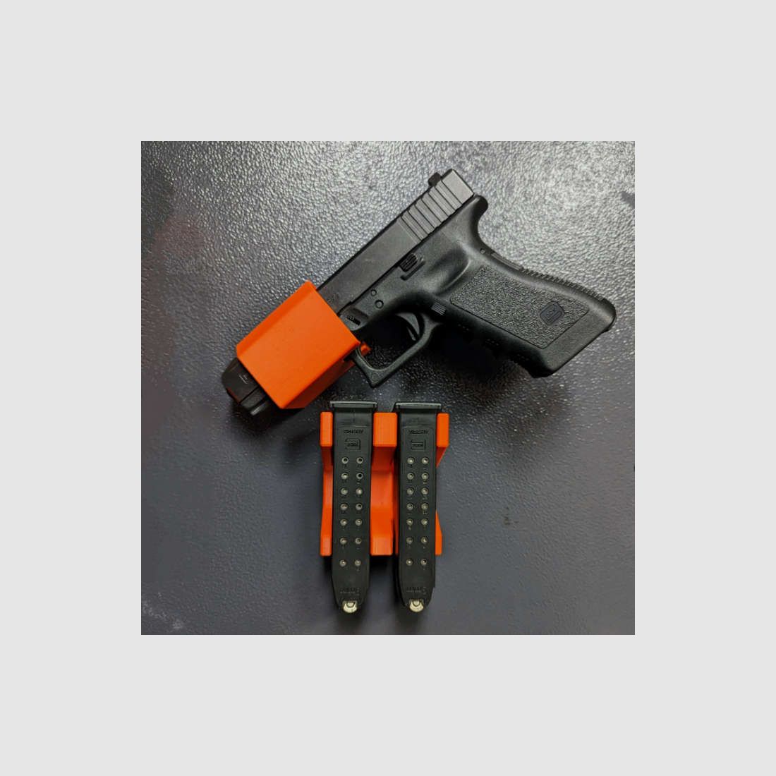 Glock Bundle: Magnethalter-Set für eine Pistole & zwei Magazine