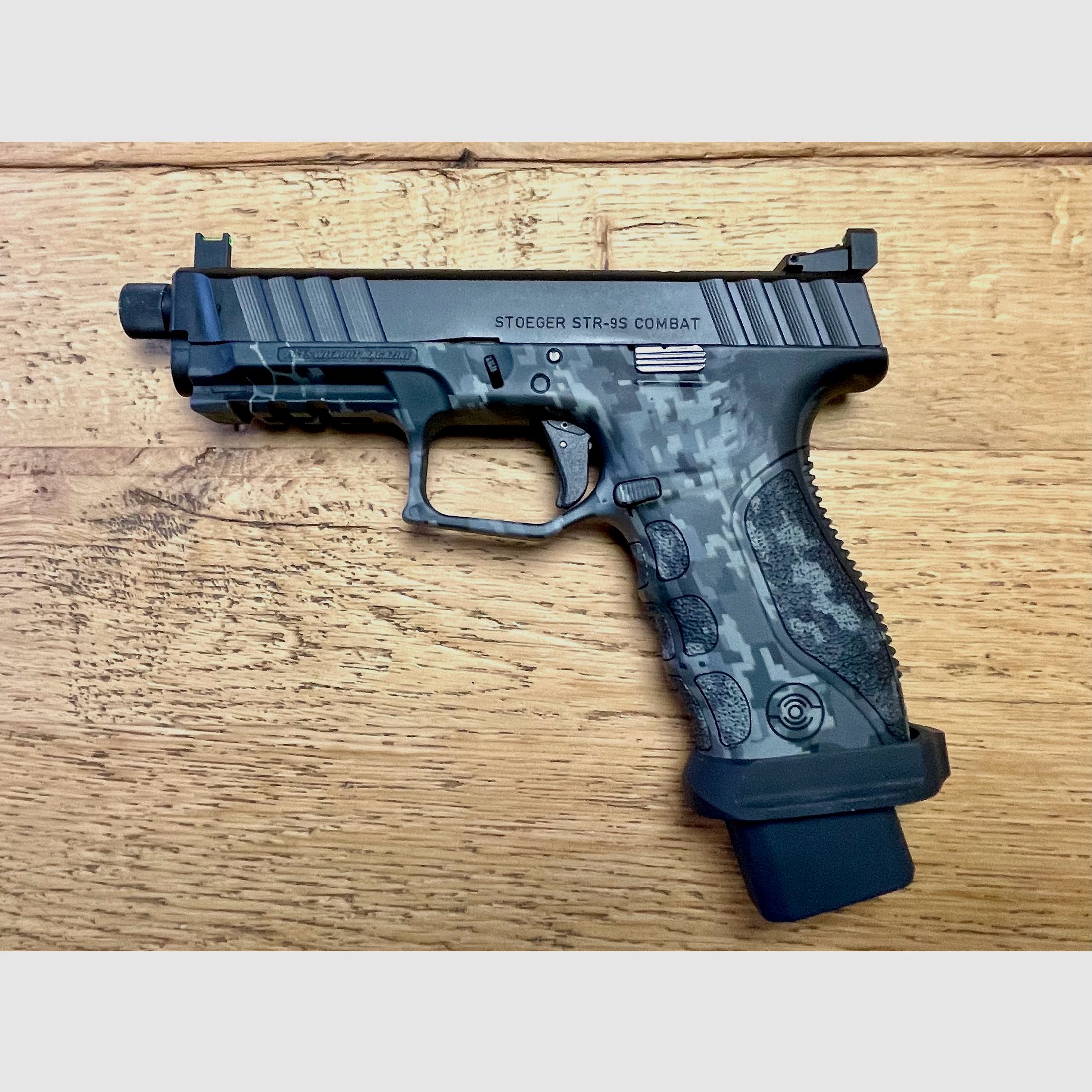semi-automatic pistol Stoeger STR-9S Combat with thread 9mm Luger (Beretta Group) - New