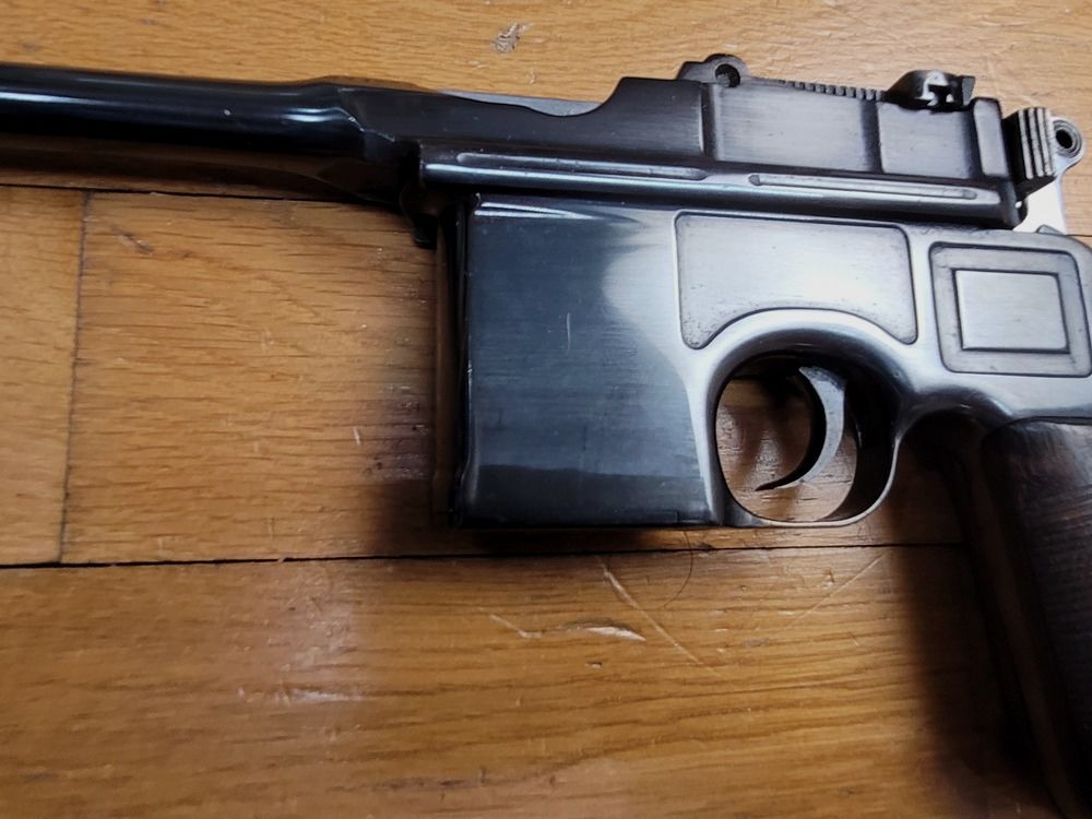 Sehr schöner C96 Mauser Pistol – Legendäre Waffe – Herstellung Mauser Oberndorf A/M Ende 1915 – 100% monomatrikulier – 7,63 Mauser – TBE++, Bild 22 von 23