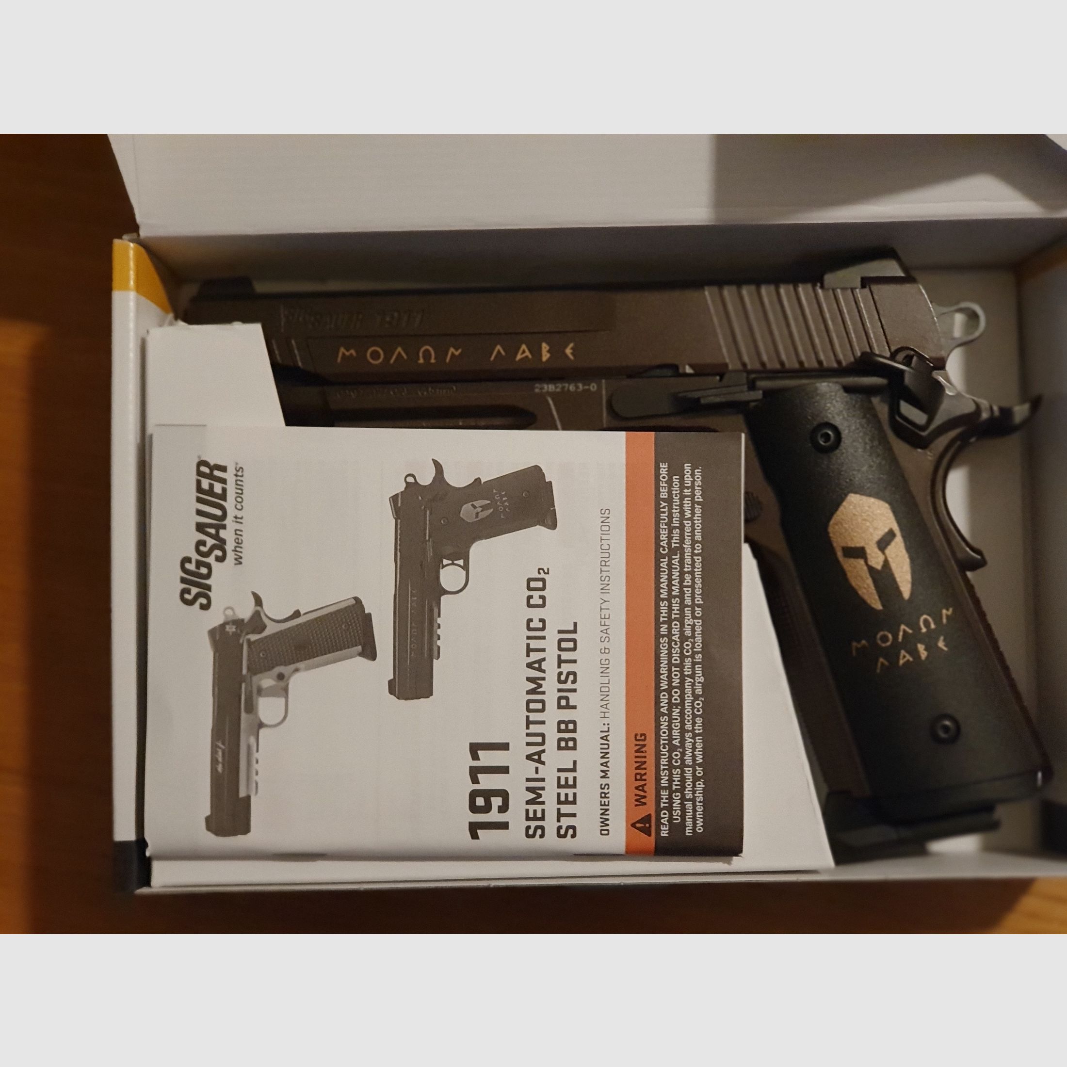 Sig Sauer 1911 Spartan Co2-Version 4,5 mm Stahl-BB, wie neu mit OVP