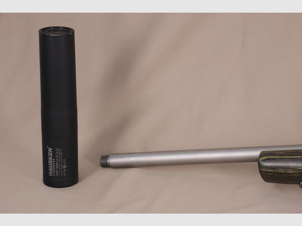 Tikka T3X // mit Hausken Schalldämpfer, SuB 56´er Zenith mit LP und GRS Schaft