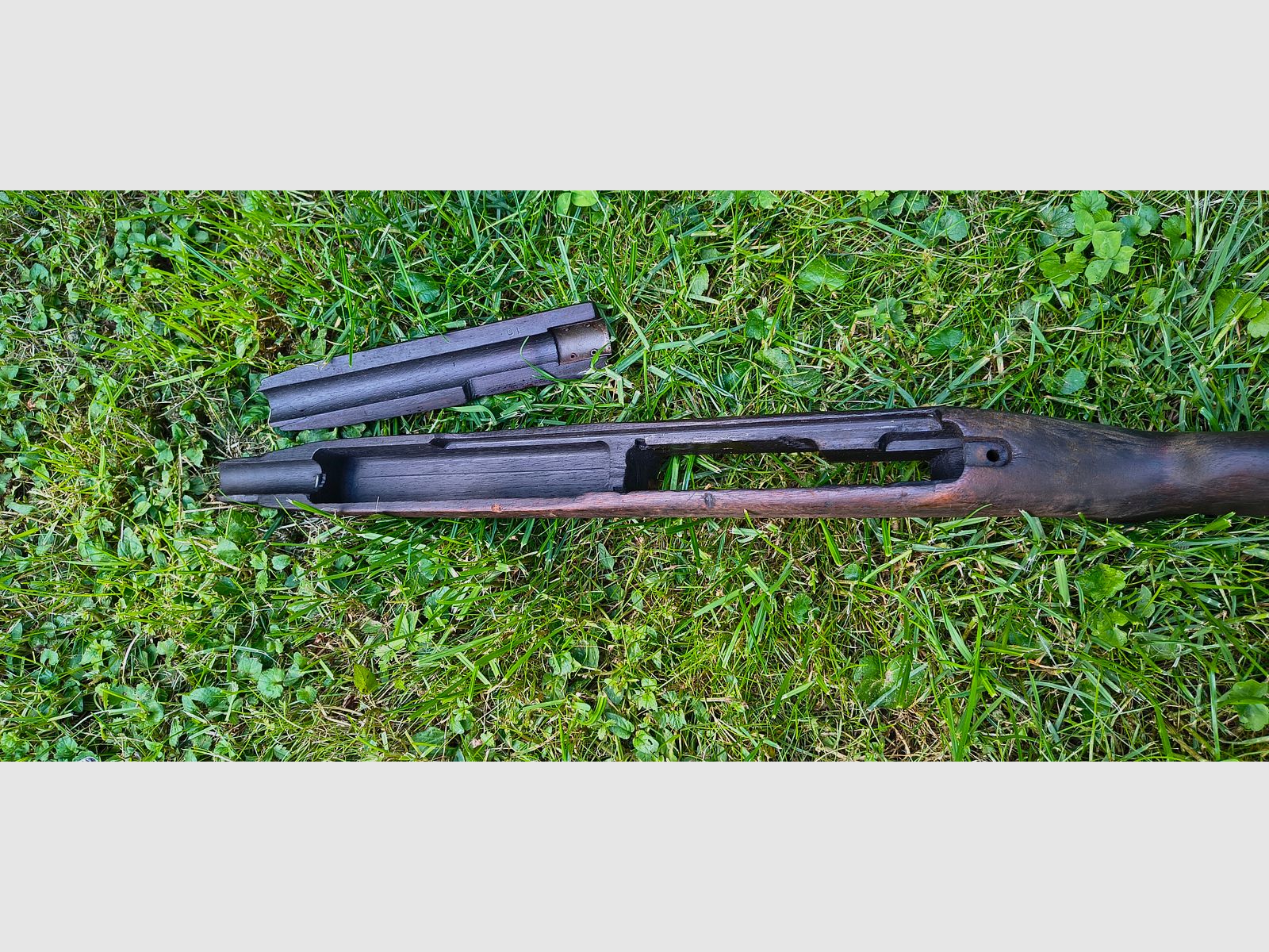 Original M1 Carbine stock, walnut, very good. Wooden stock