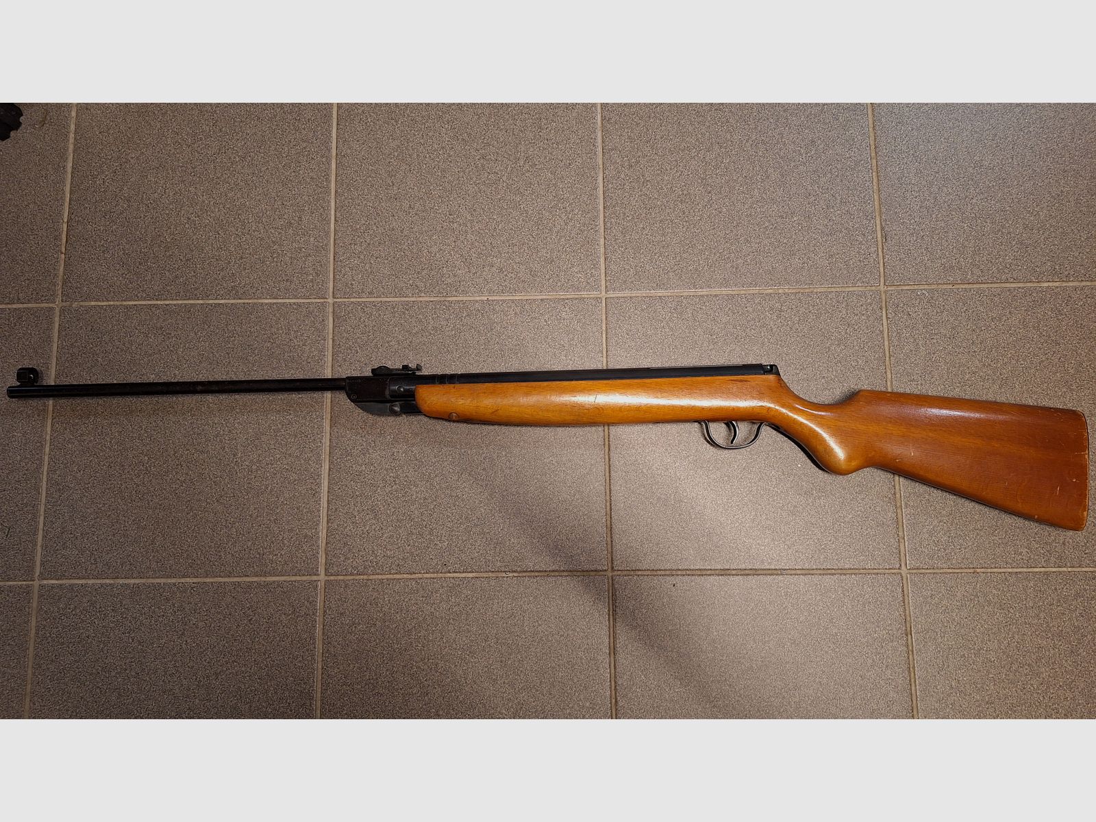 Rifle de aire modelo 302 Haenel Suhl original DDR