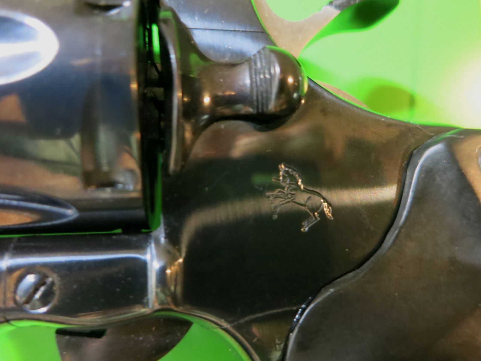 1985 COLT PYTHON, Royal Blue, .357 Magnum, 6" barrel, rubber sport grip #19-