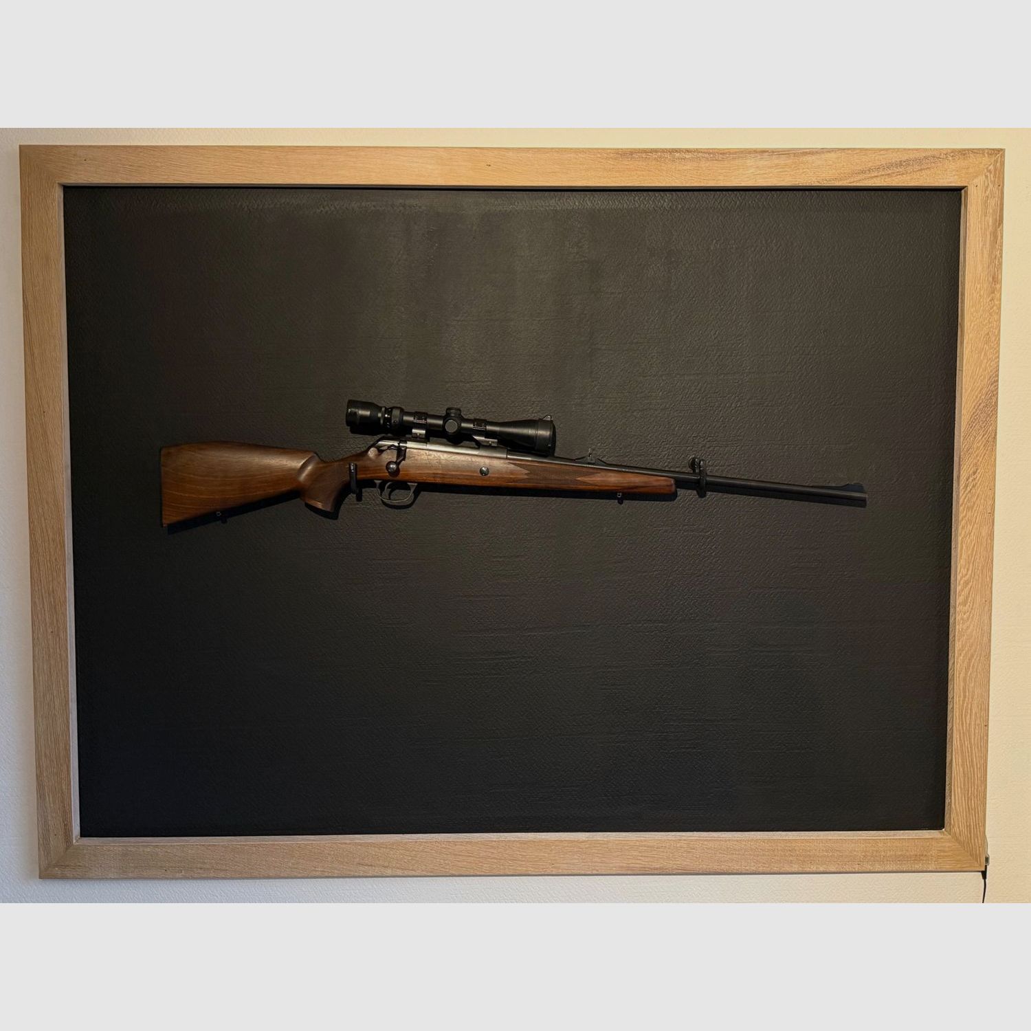 Rifle repetidor Voere Titan II cal. 6,5x55 SE con mira 3-9x42