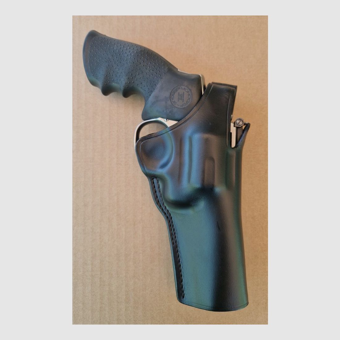 Smith & Wesson Mod. 686-3 with holster