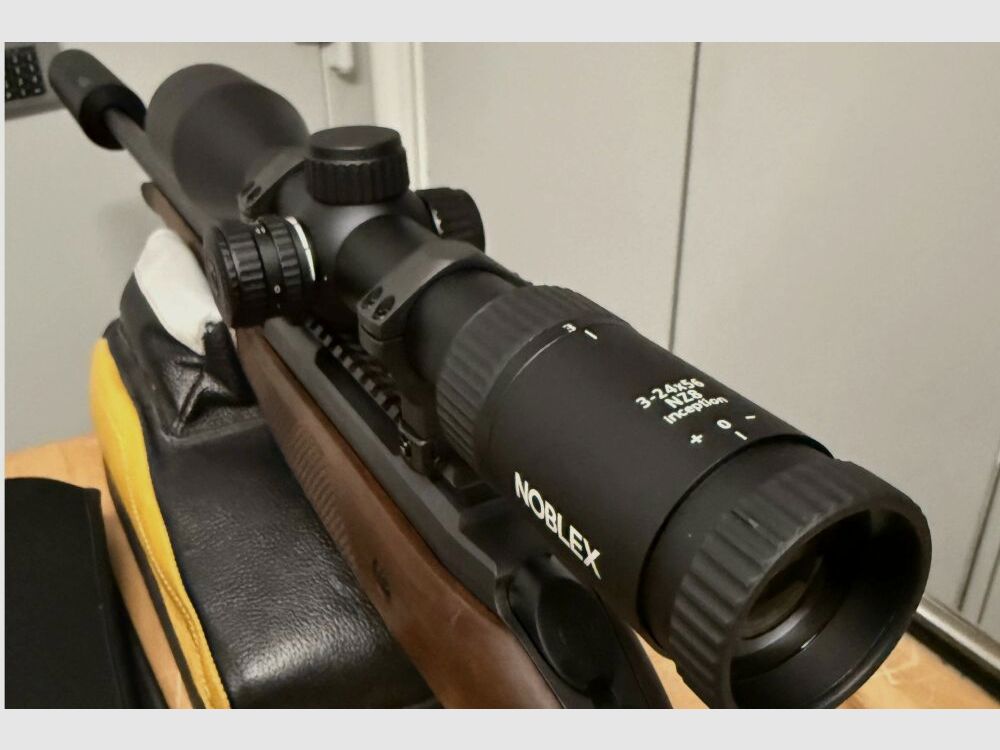 CZ Uhersky Brod 600+ LUX .300WinMag, image 4 of 5