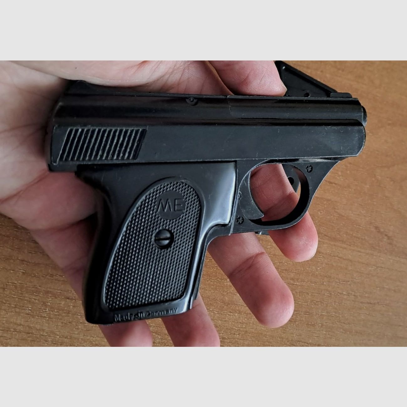Rare ME 8 Detective 8mm bang in PTB 100/2 in packaging!