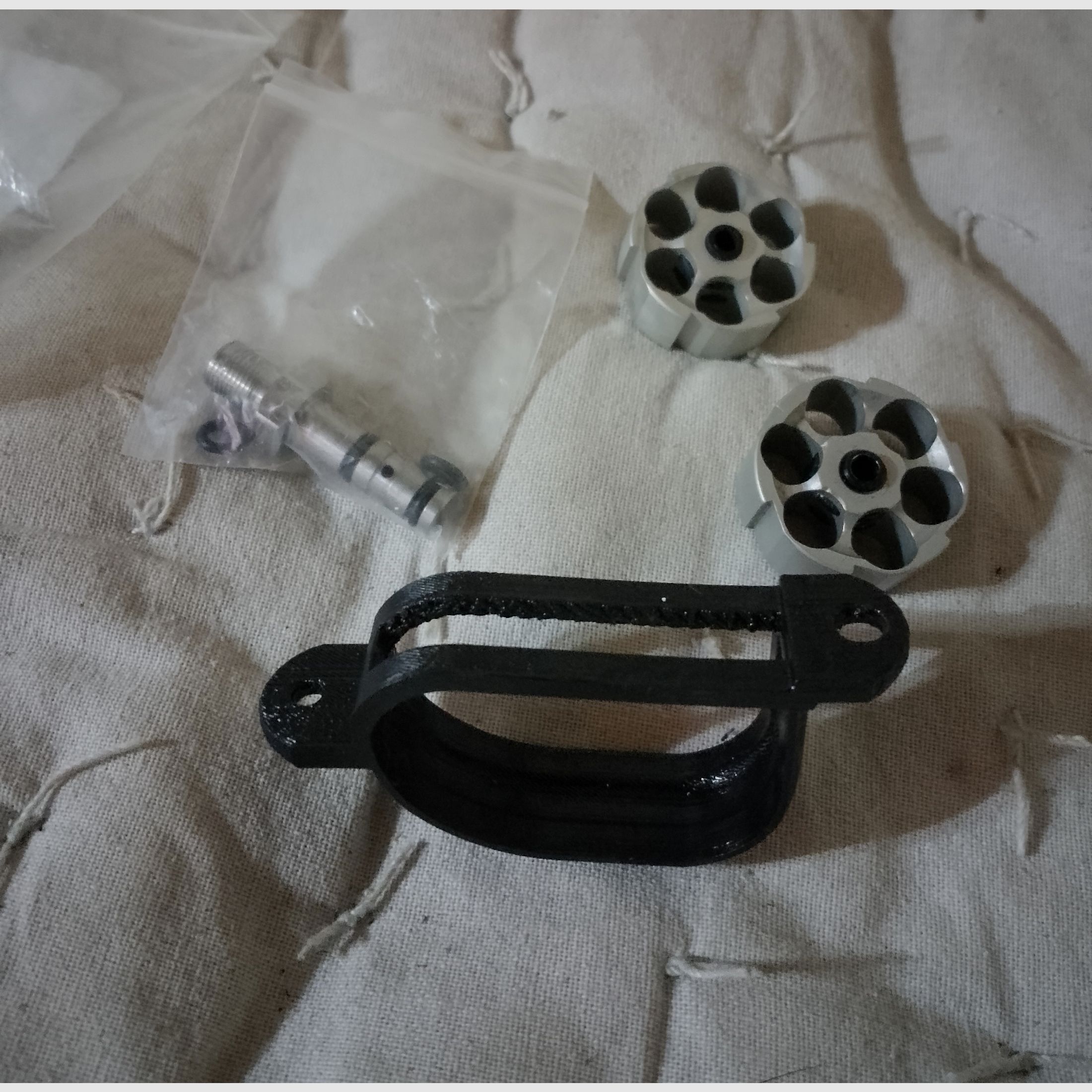 2 Hatsan bt 65 9mm magazine drum new spare magazine bt65 rifle aluminum 9.00 mm cal .35 filling port adapter filling adapter trigger guard