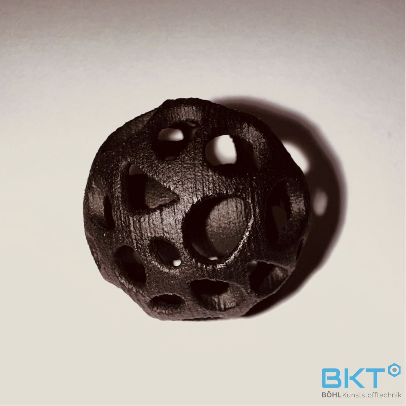 Bionik-Kammergriffkugel schwarz SLS-3D Druck, Bild 4 von 5